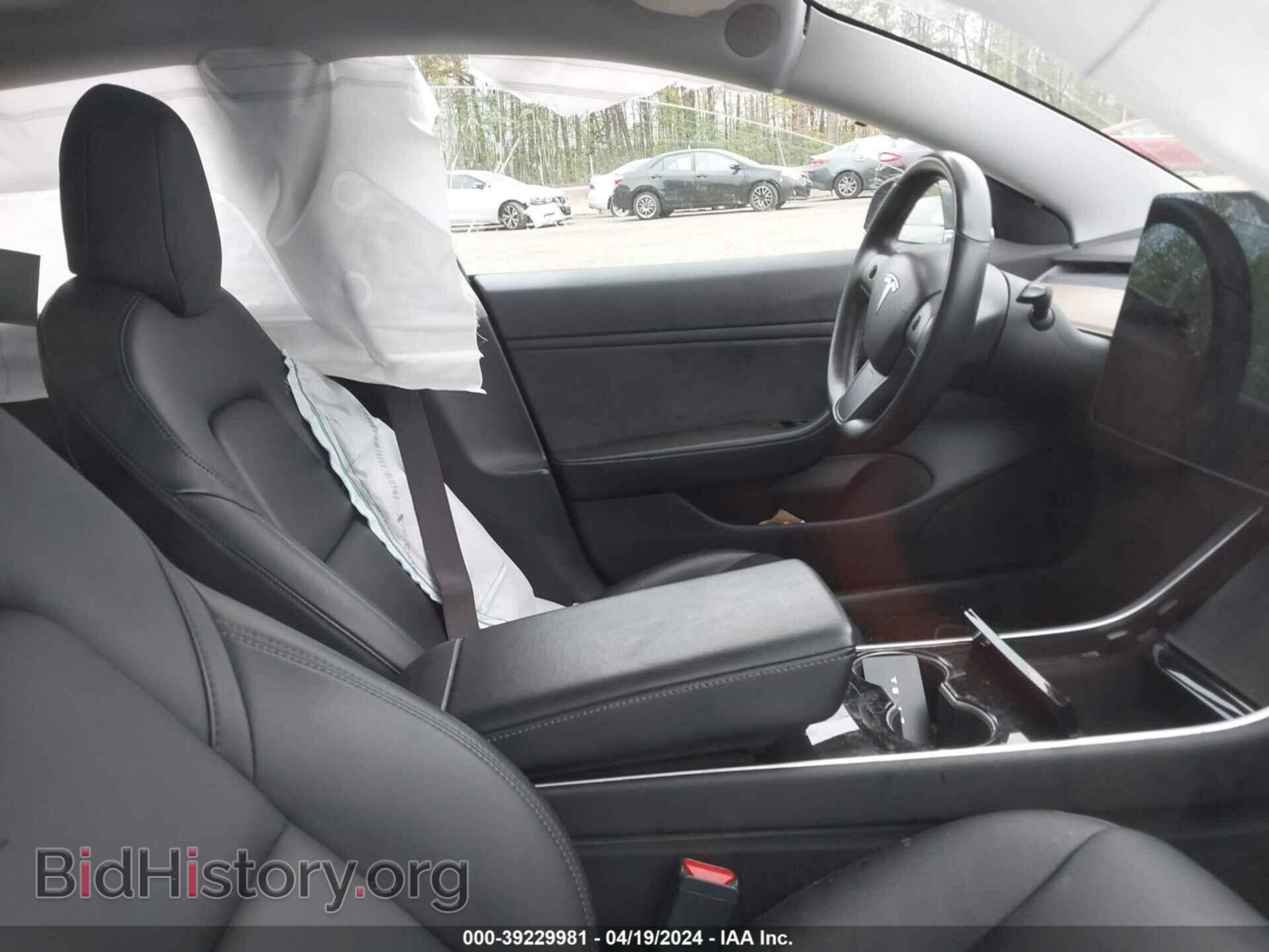2018 TESLA MODEL 3 - VIN: 5YJ3E1EB7JF066143 - Фото 5
