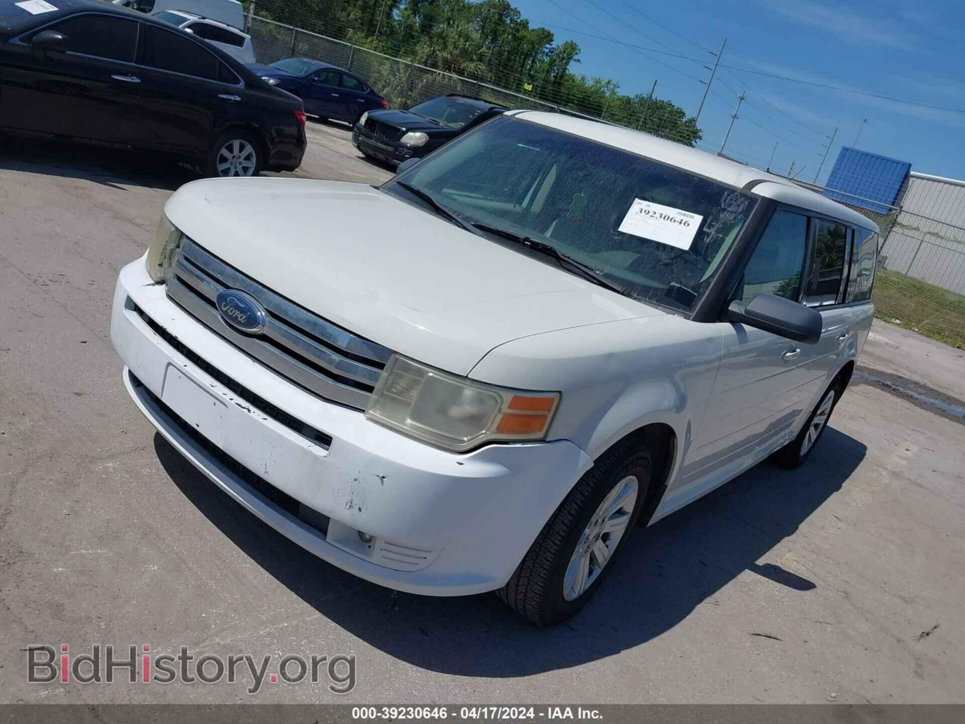 2010 FORD FLEX - VIN: 2FMGK5BC6ABB05599 - Photo 2