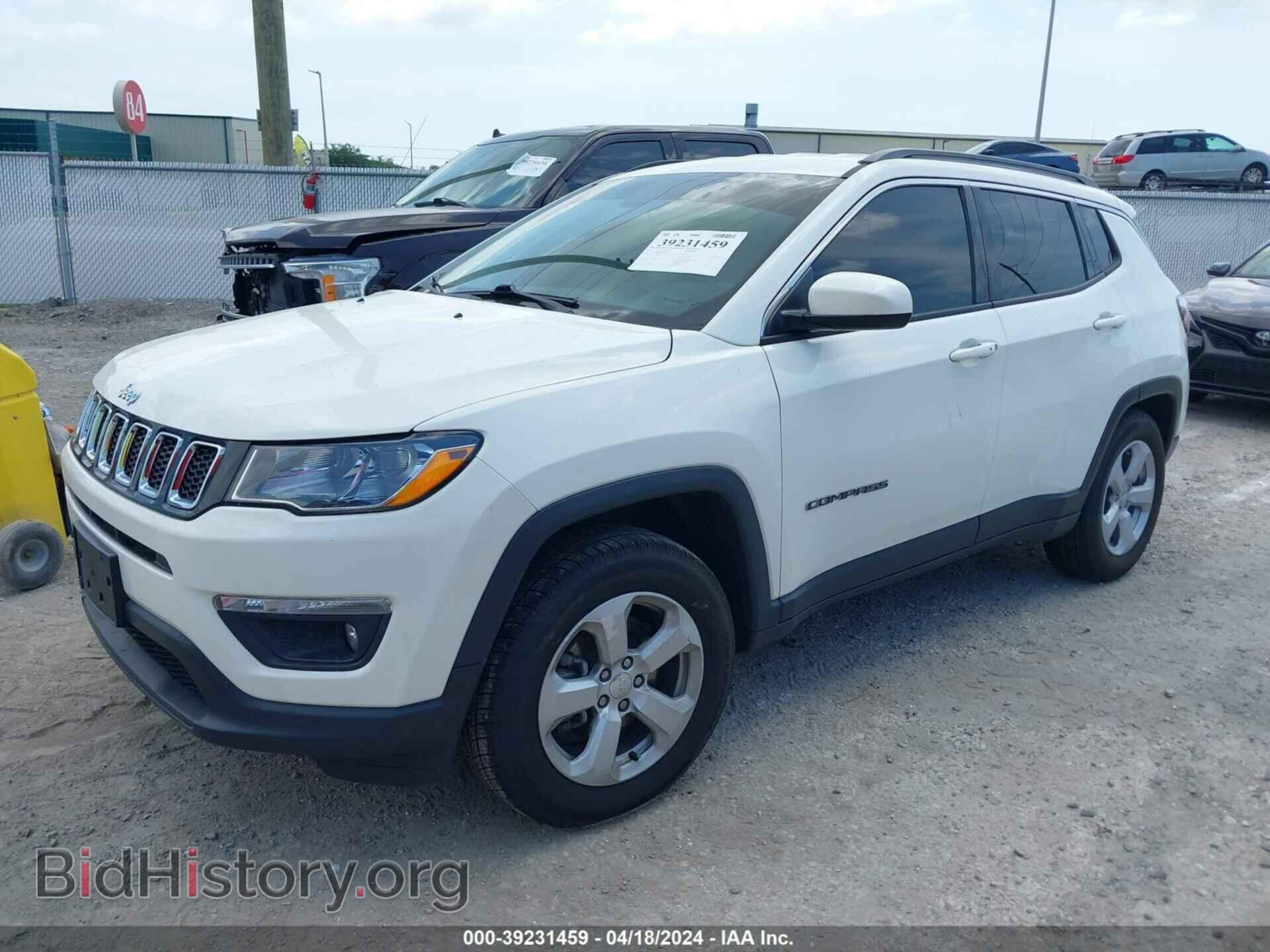 2019 JEEP COMPASS - VIN: 3C4NJDBB8KT678378 - Photo 2