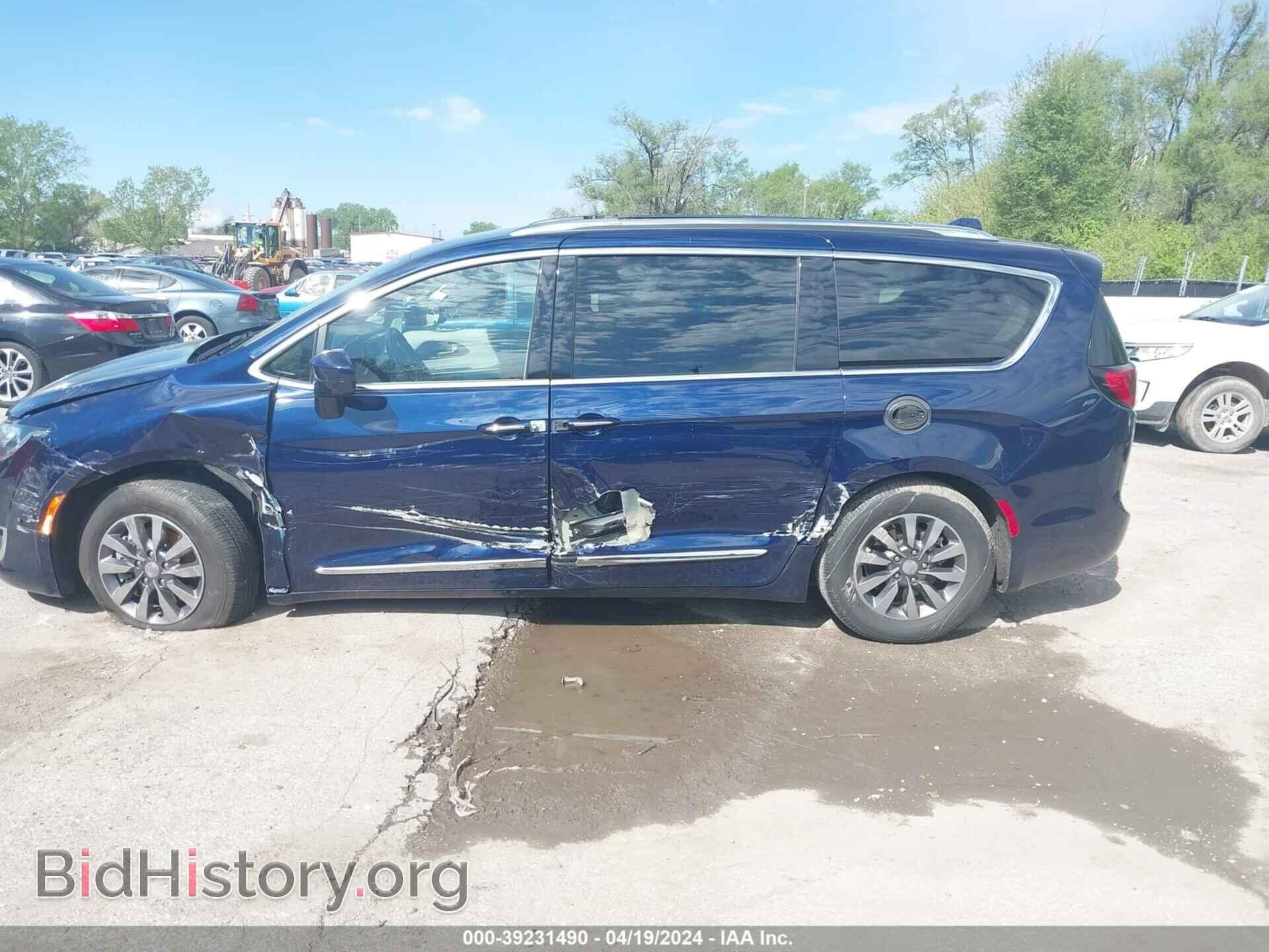 2019 CHRYSLER PACIFICA - VIN: 2C4RC1EG5KR687141 - Фото 6