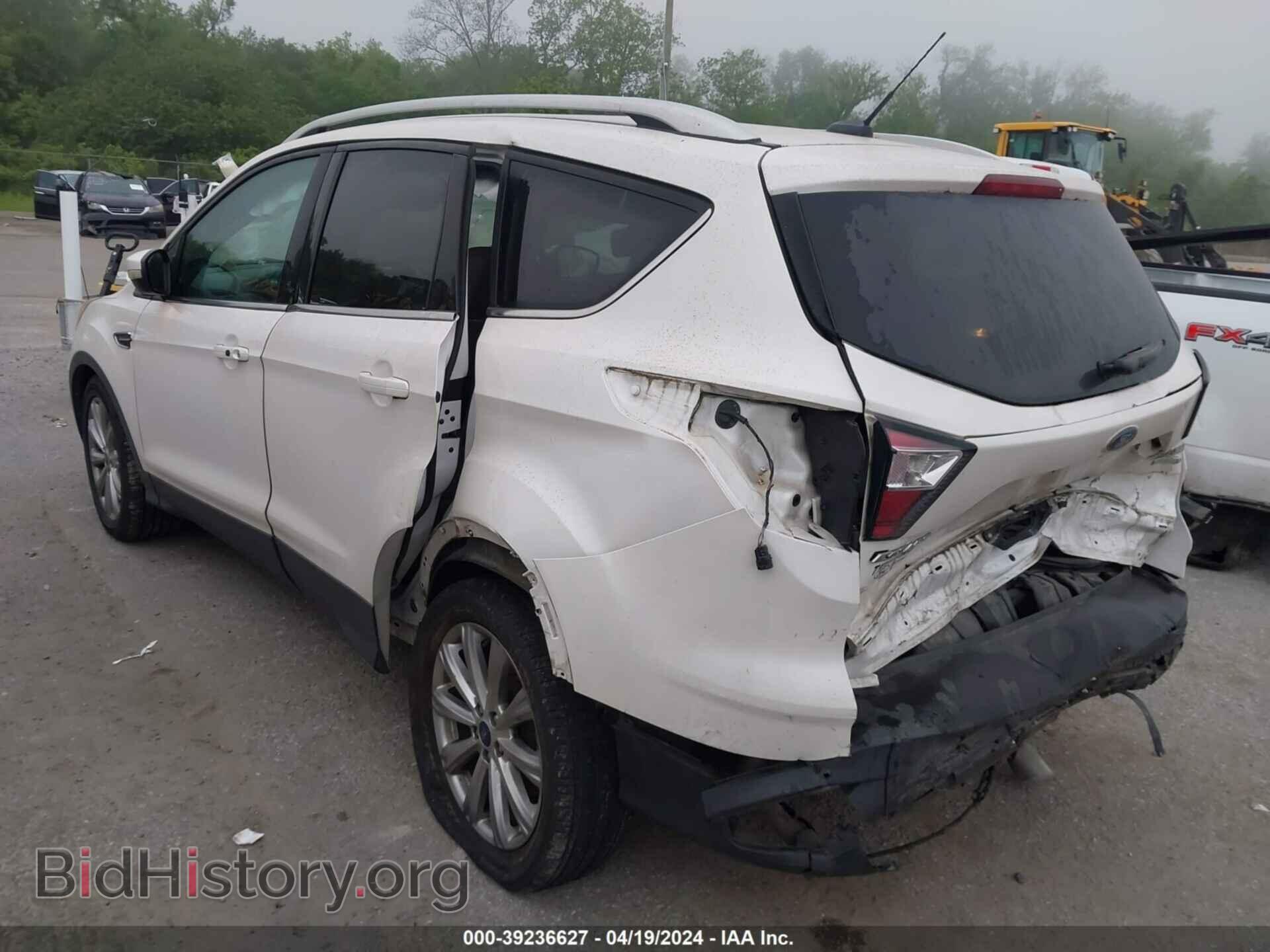 2017 FORD ESCAPE - VIN: 1FMCU0J93HUD15809 - Фото 3