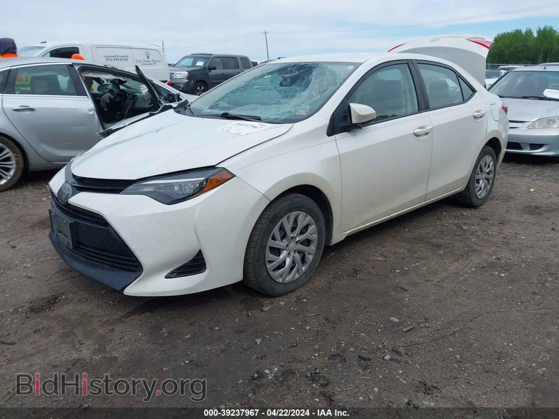 2017 TOYOTA COROLLA - VIN: 5YFBURHE5HP703676 - Фото 2