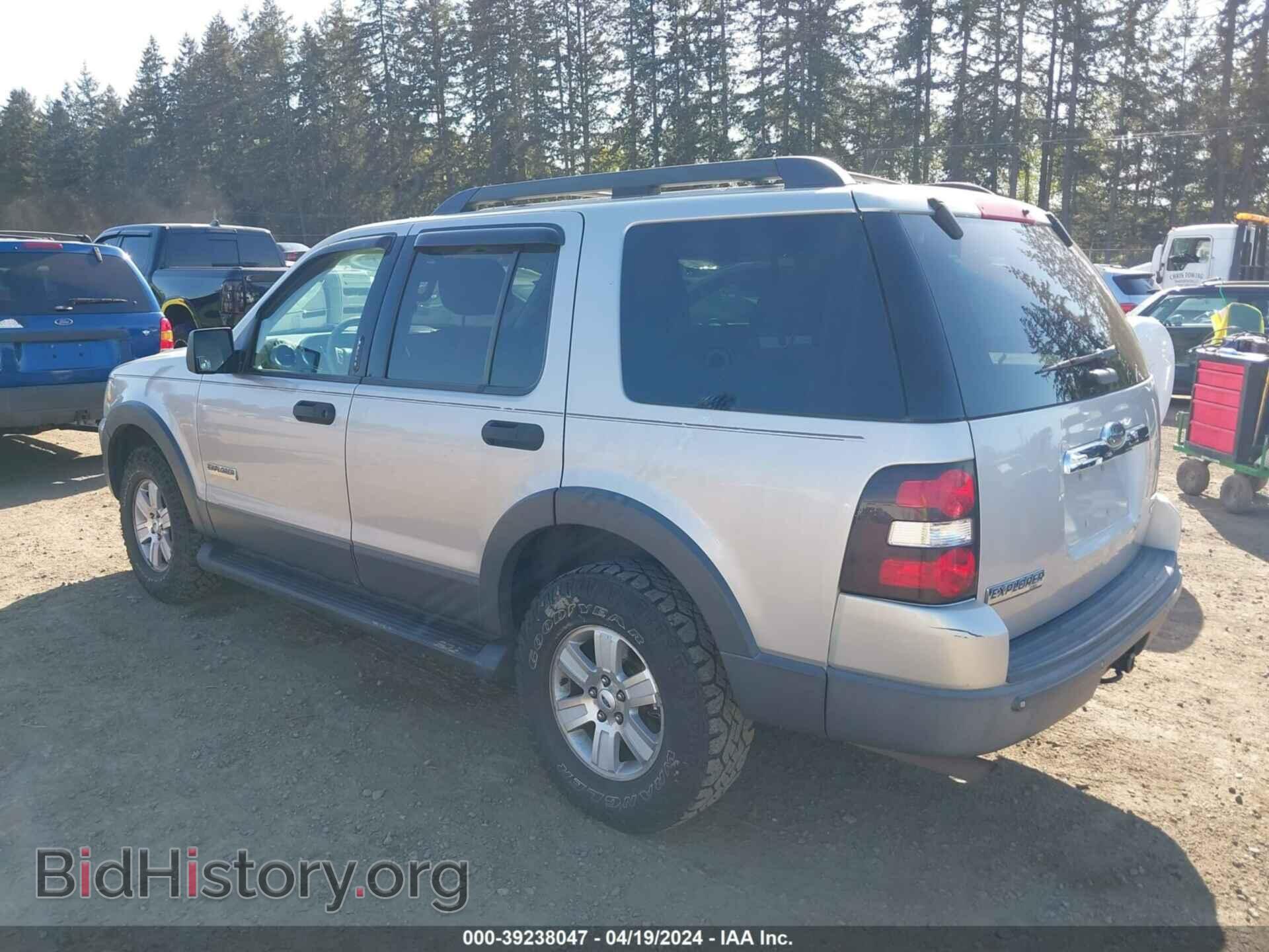 2006 FORD EXPLORER - VIN: 1FMEU73E86UB17333 - Фото 3