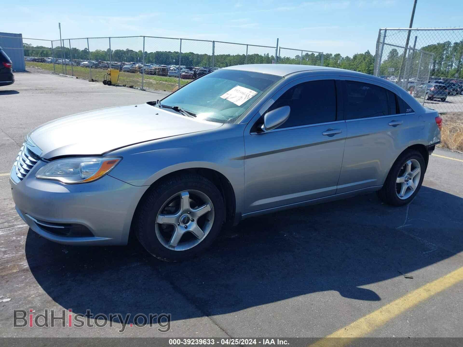 2013 CHRYSLER 200 - VIN: 1C3CCBBB0DN763034 - Фото 2