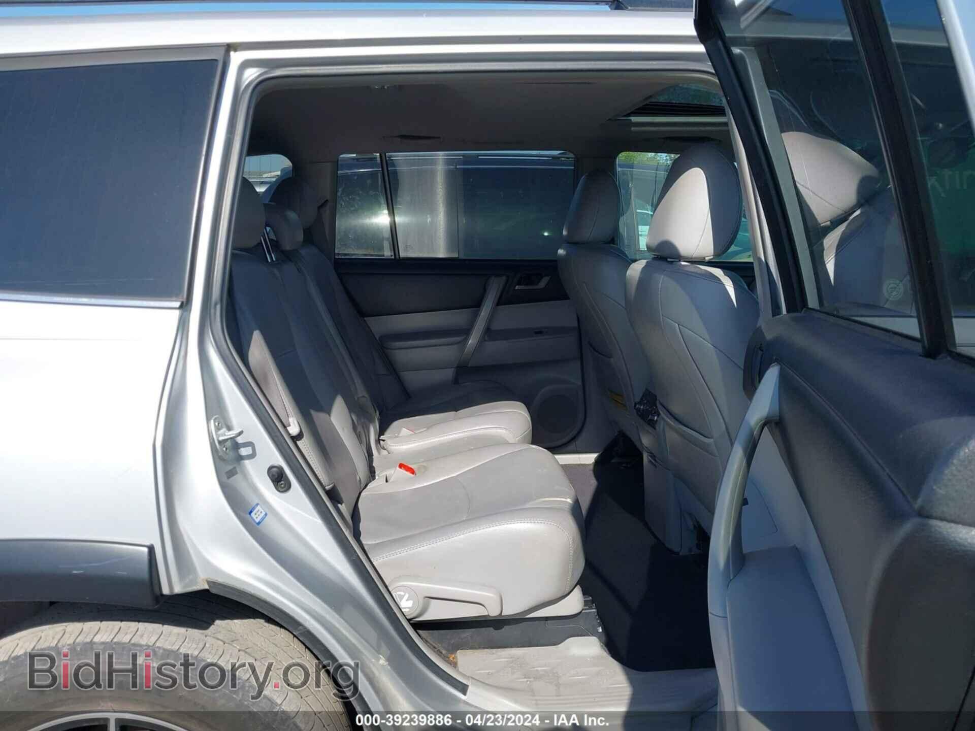 2011 TOYOTA HIGHLANDER - VIN: 5TDZK3EH1BS029833 - Фото 8