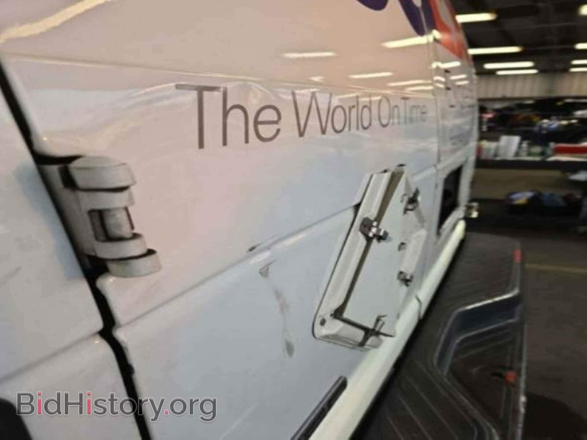 2010 FORD ECONOLINE - VIN: 1FTNE1EW6ADA91778 - Фото 7