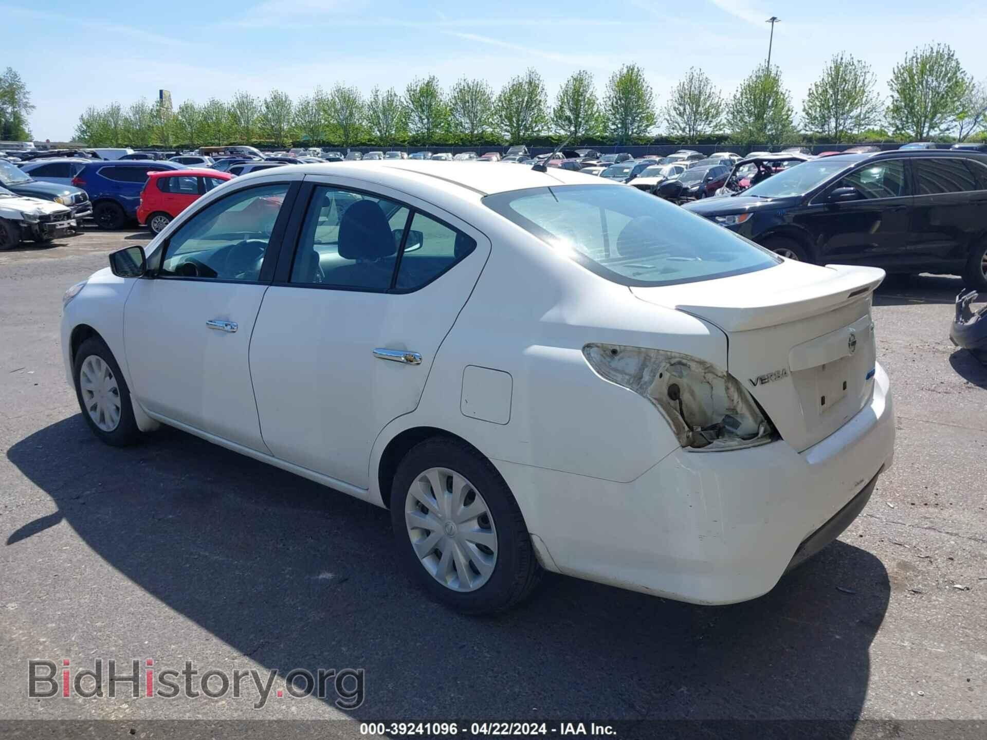 2016 NISSAN VERSA - VIN: 3N1CN7AP1GL893024 - Фото 3
