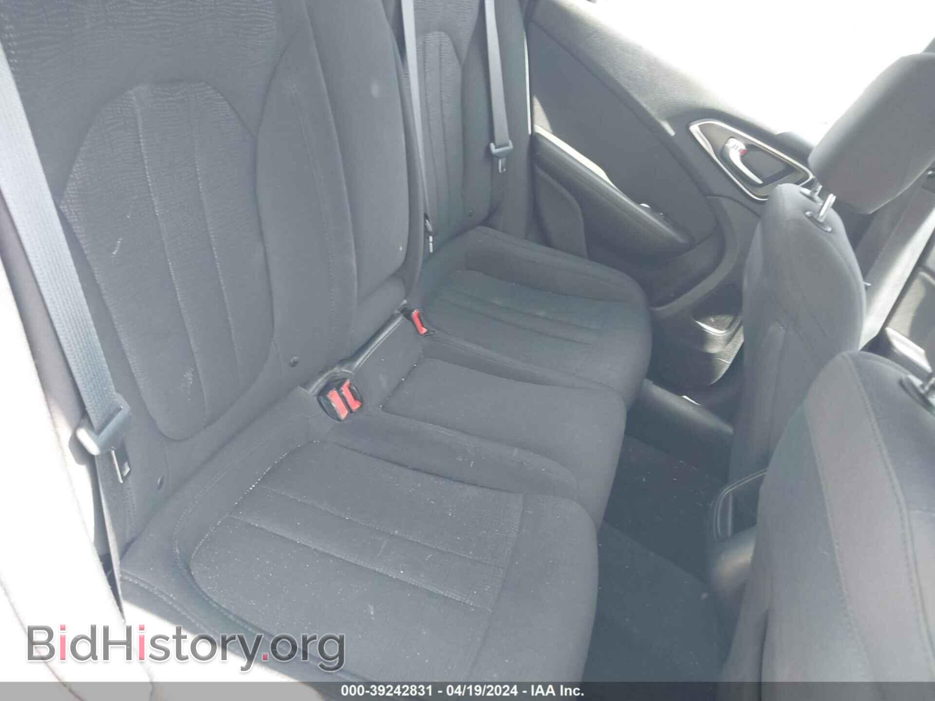 2016 CHRYSLER 200 - VIN: 1C3CCCAB9GN166430 - Фото 8