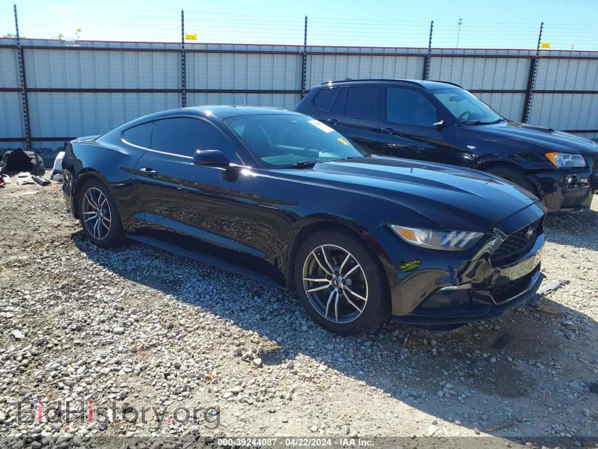 Photo 1FA6P8TH7H5257554 - FORD MUSTANG 2017