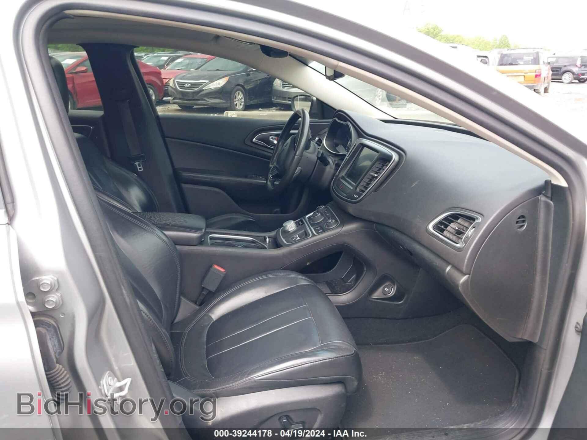 2017 CHRYSLER 200 - VIN: 1C3CCCAB4HN503202 - Фото 5