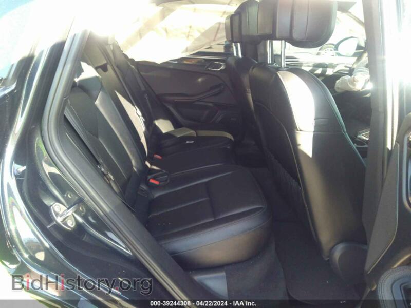 2017 Porsche MACAN (VIN WP1AB2A55HLB10202) — фото 8 из 17