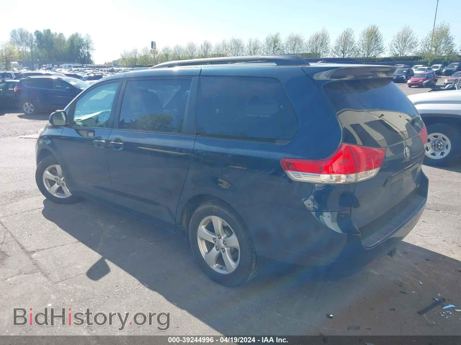 2011 TOYOTA SIENNA - VIN: 5TDKK3DC0BS066184 - Фото 3