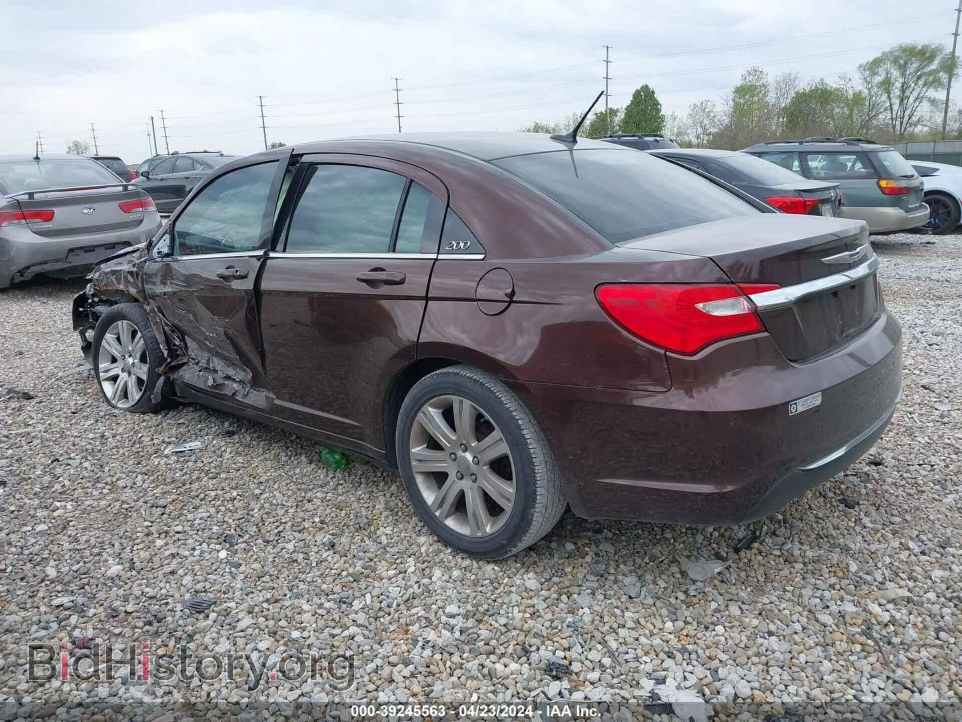2013 CHRYSLER 200 - VIN: 1C3CCBAB0DN647981 - Photo 3