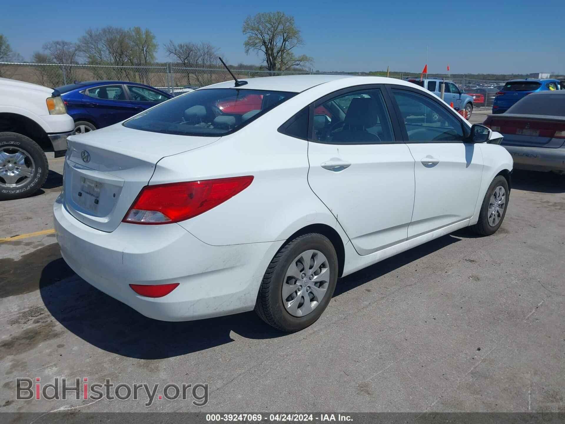 2017 HYUNDAI ACCENT - VIN: KMHCT4AEXHU234779 - Фото 4