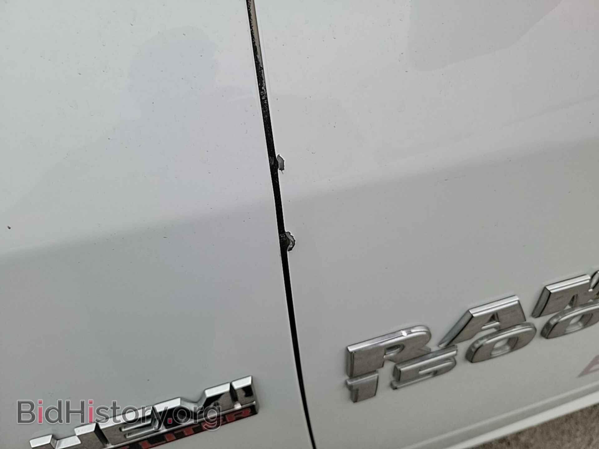 2018 RAM 1500 - VIN: 1C6RR7KT4JS338821 - Фото 3