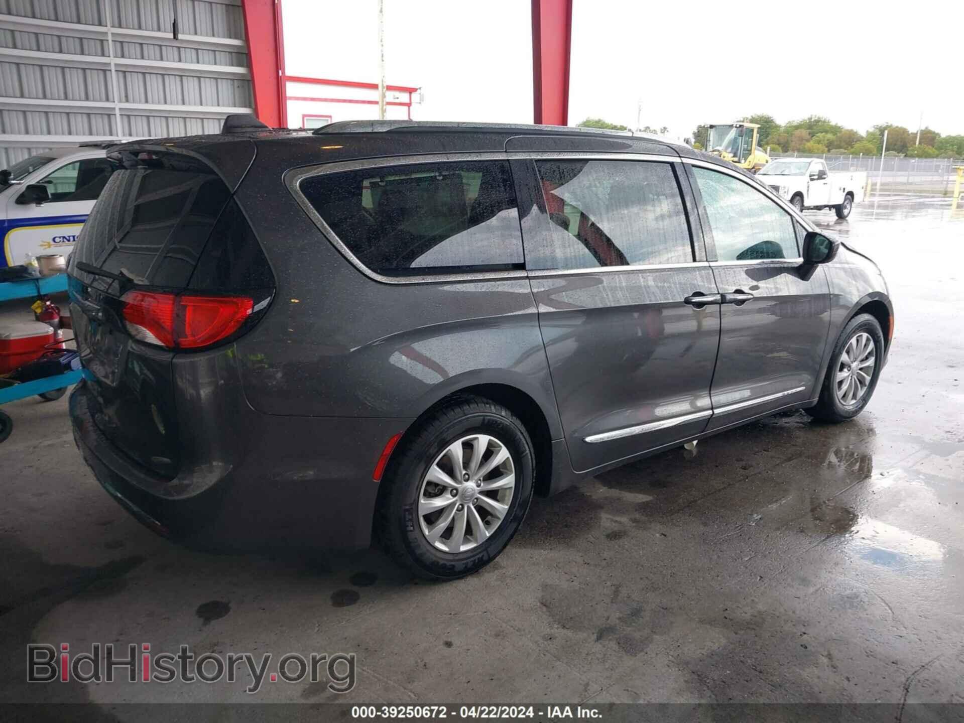 2018 CHRYSLER PACIFICA - VIN: 2C4RC1BG9JR149237 - Photo 4