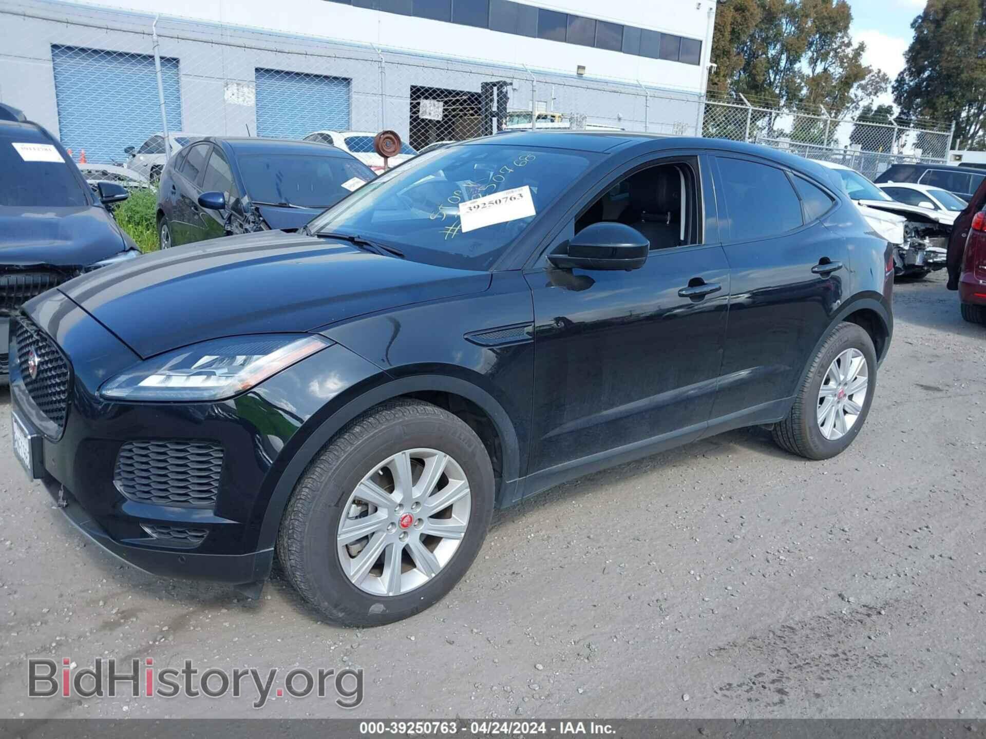 2020 JAGUAR E-PACE - VIN: SADFK2FX5L1Z76881 - Photo 2