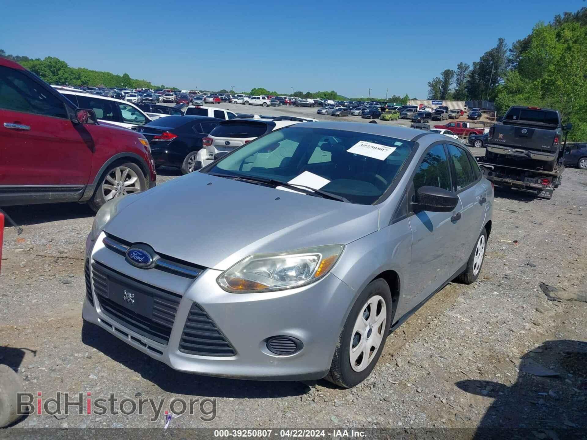 2013 FORD FOCUS - VIN: 1FADP3E28DL288515 - Фото 2
