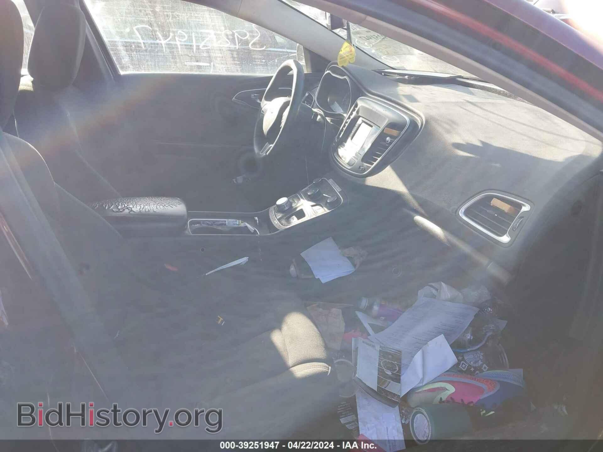 2015 CHRYSLER 200 - VIN: 1C3CCCAB7FN690318 - Фото 5