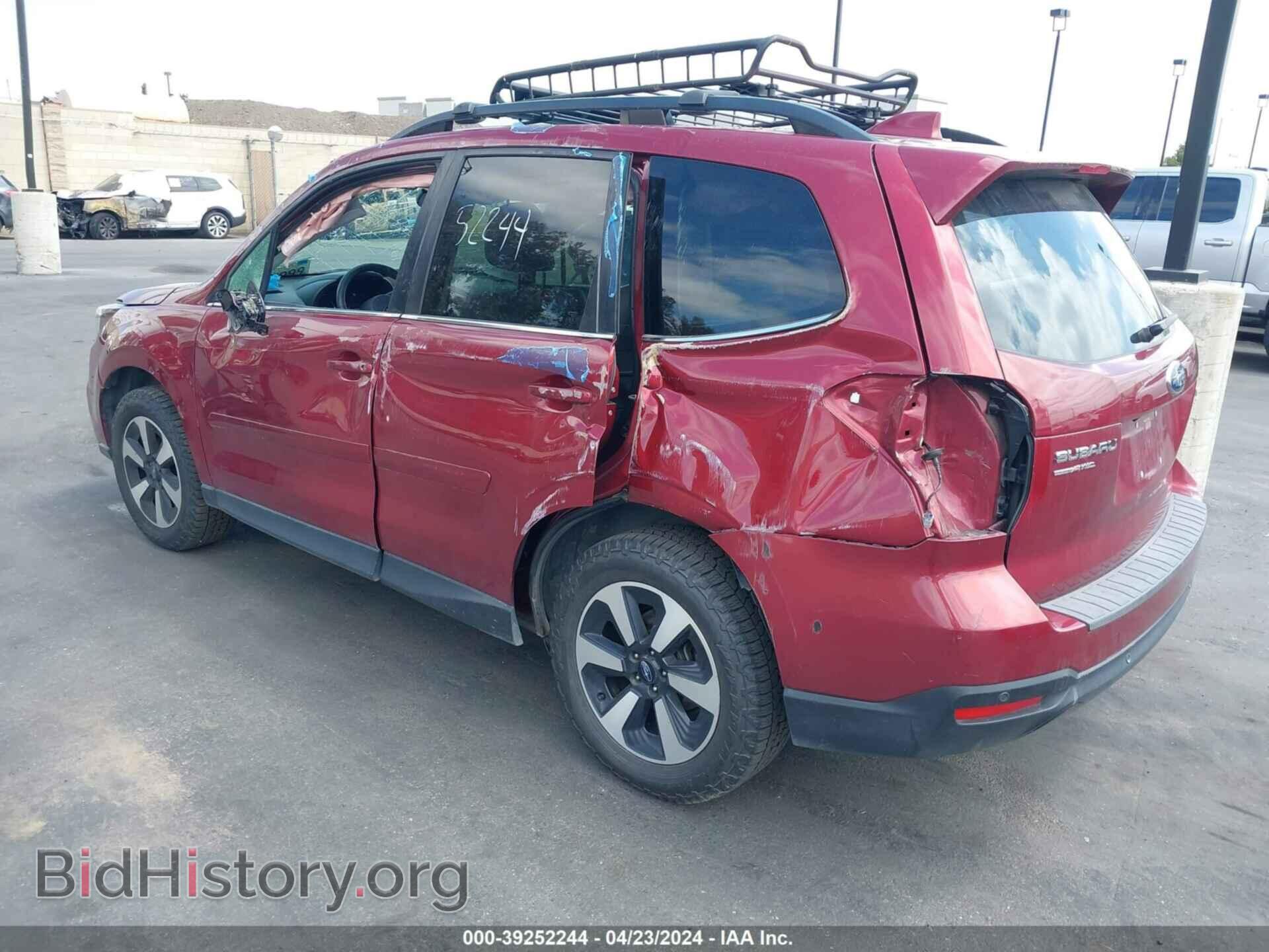 2017 SUBARU FORESTER - VIN: JF2SJARC6HH438321 - Фото 3