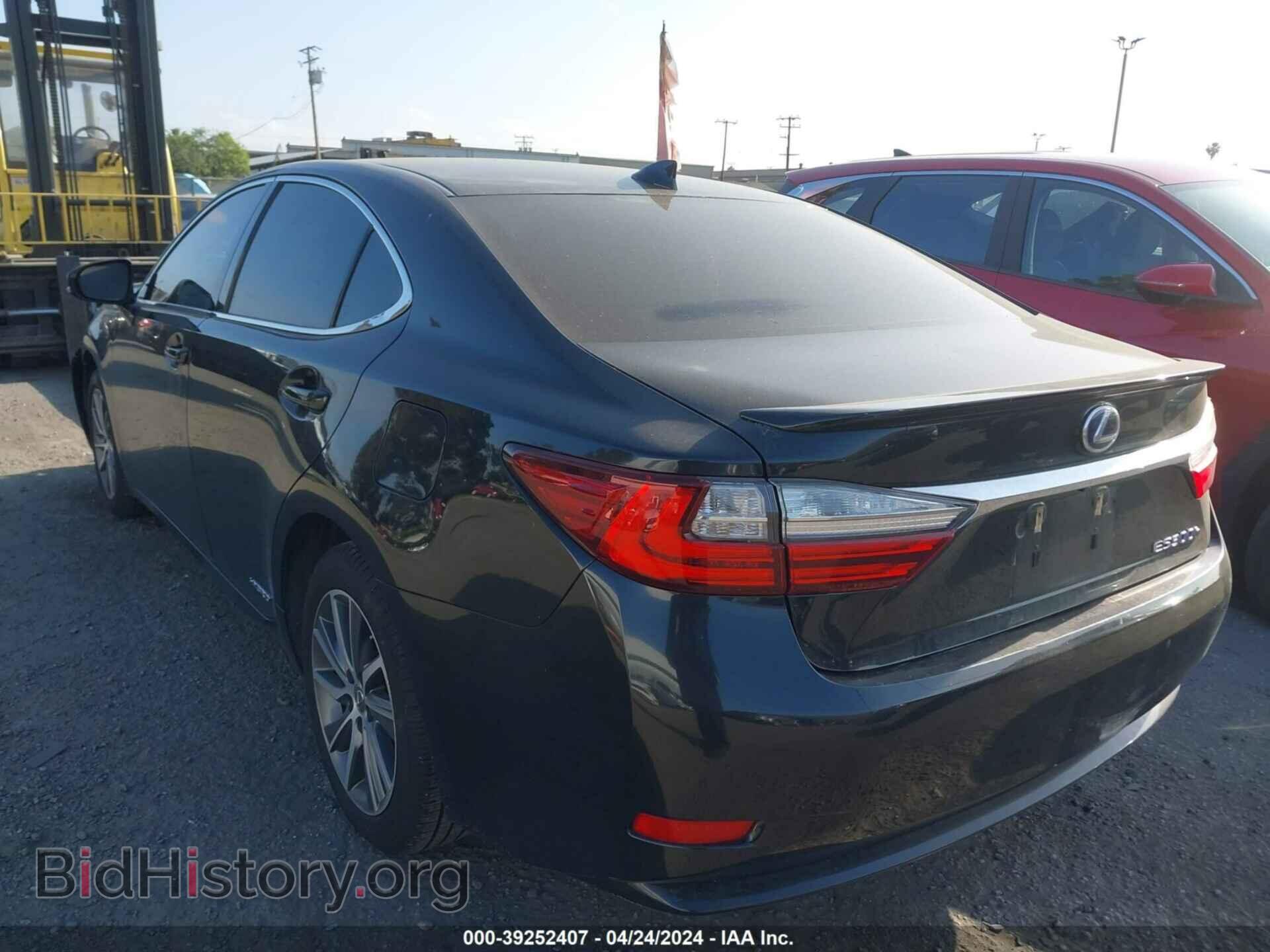 2017 LEXUS ES 300H - VIN: JTHBW1GG3H2153387 - Фото 3