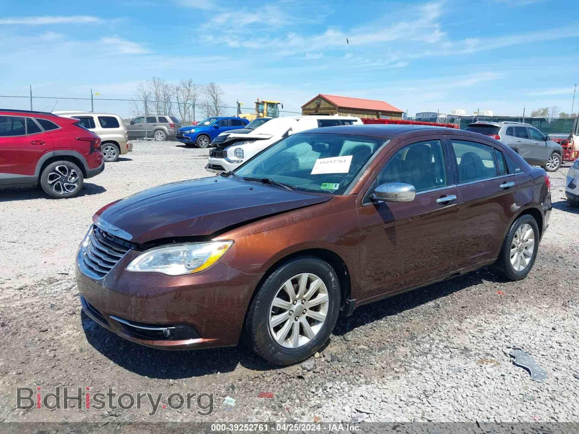 2013 CHRYSLER 200 - VIN: 1C3CCBCG6DN501917 - Фото 2