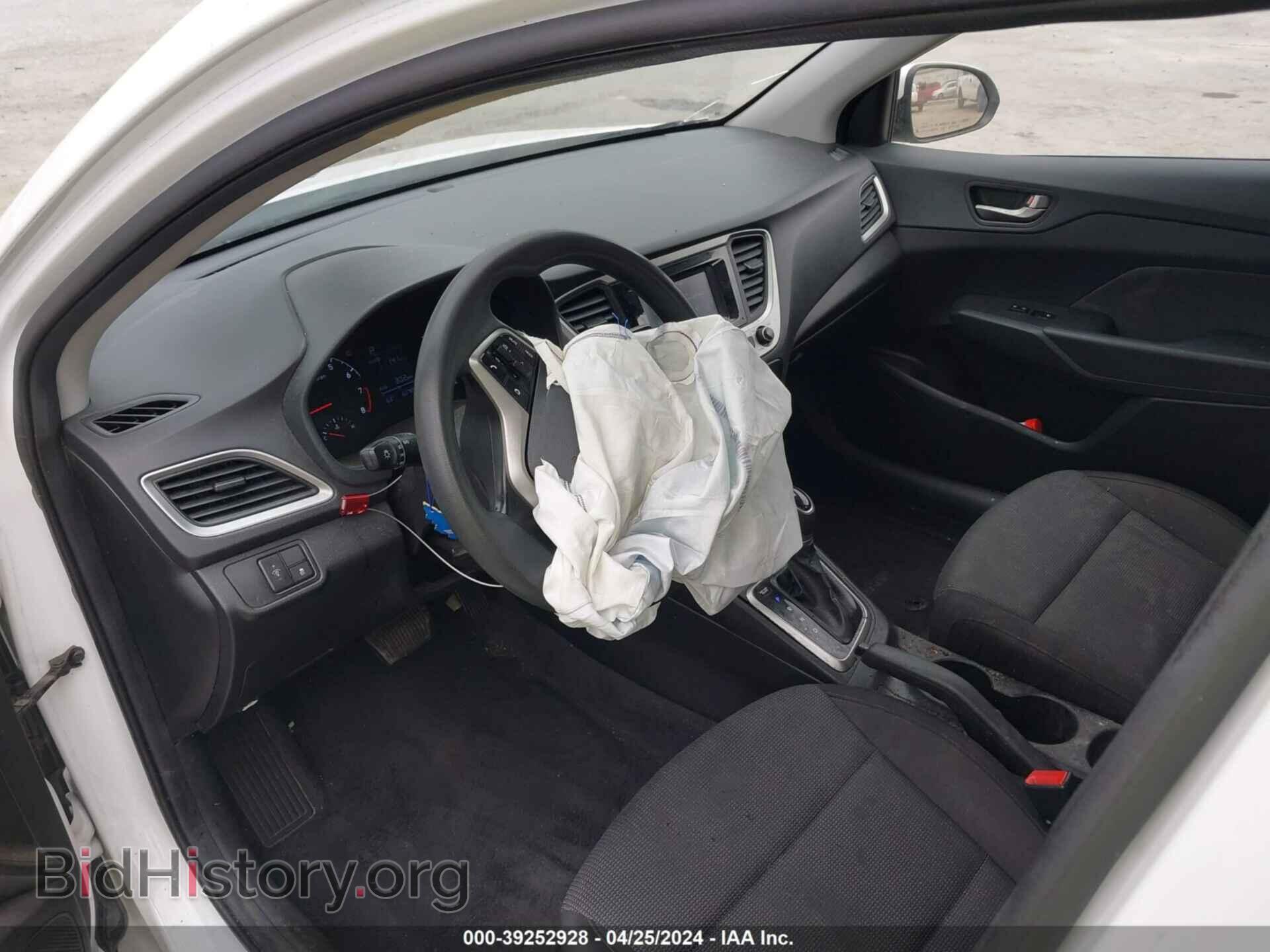 2019 HYUNDAI ACCENT - VIN: 3KPC24A37KE073965 - Фото 5