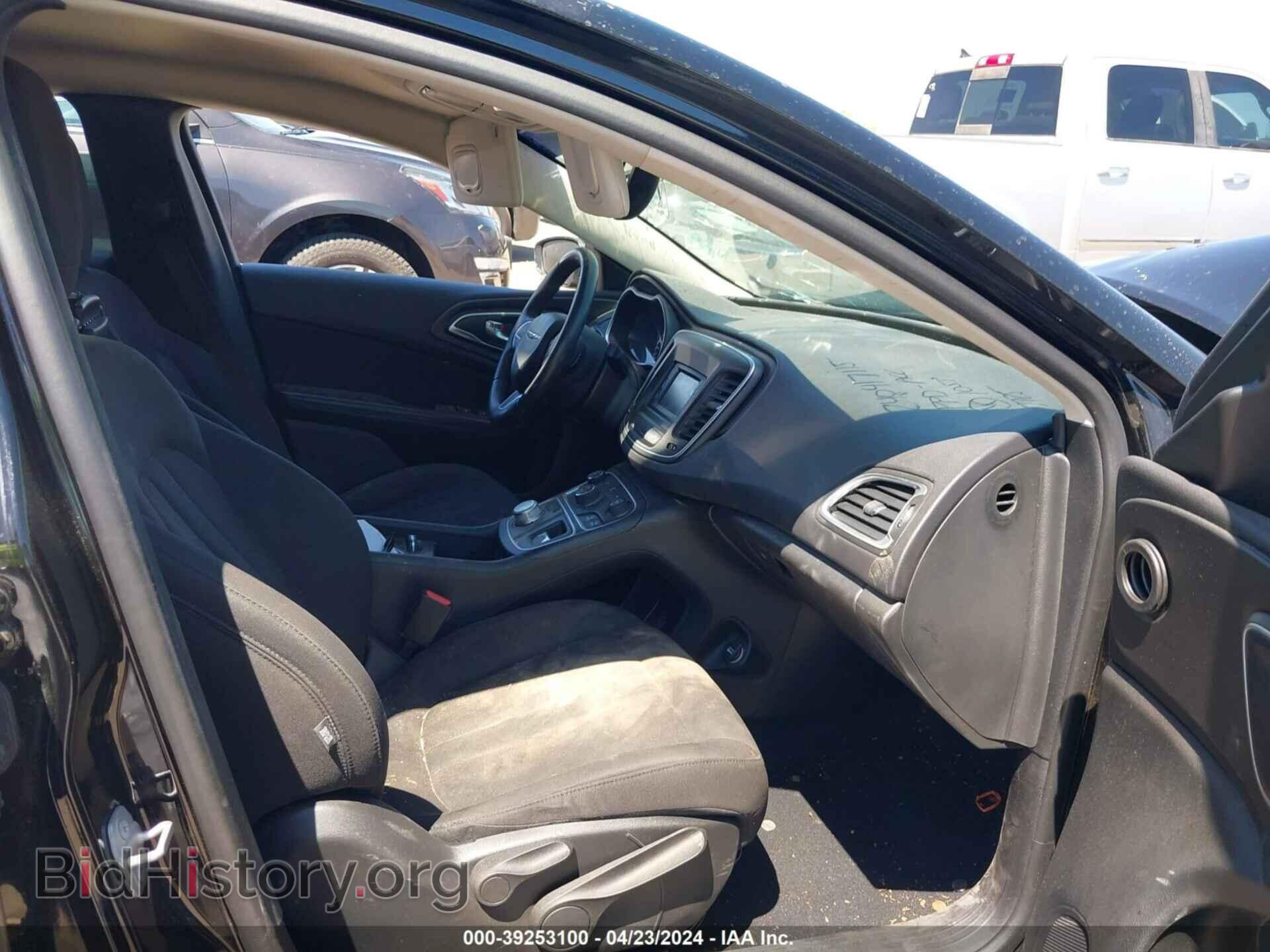 2015 CHRYSLER 200 - VIN: 1C3CCCAB2FN557725 - Фото 5