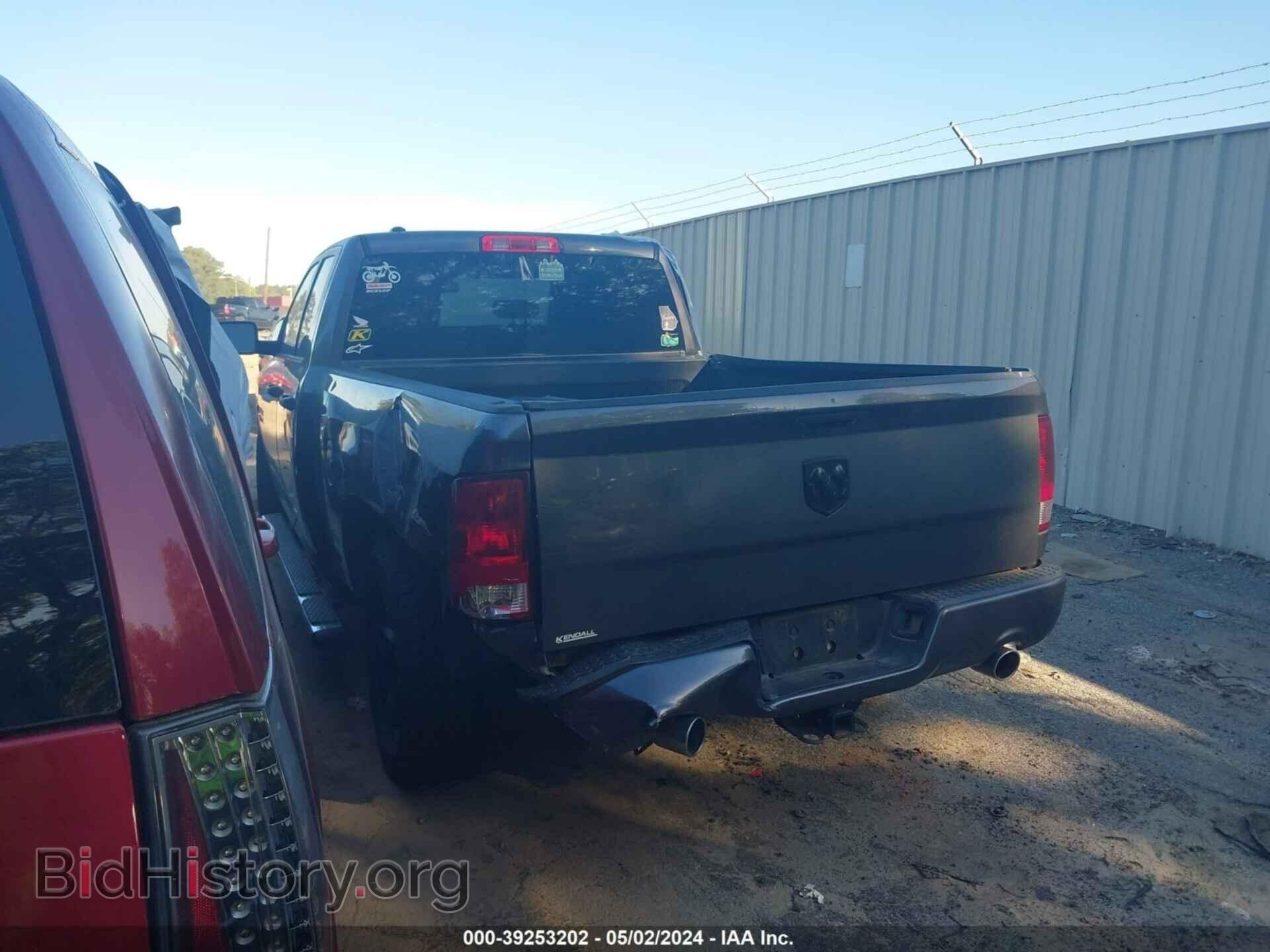 2018 RAM 1500 - VIN: 1C6RR6FT8JS100457 - Фото 3