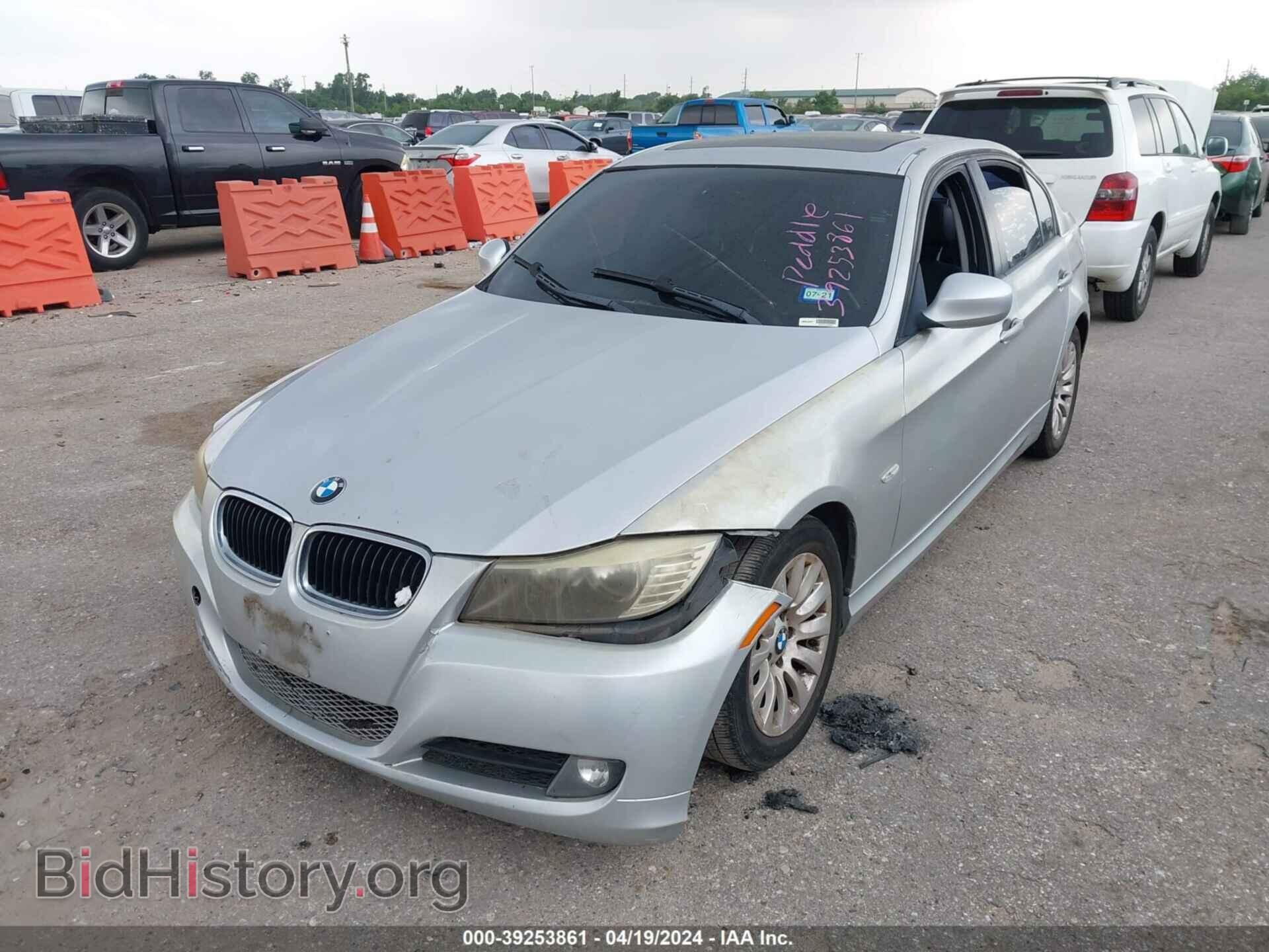 2009 BMW 328I - VIN: WBAPH53549A435426 - Фото 2