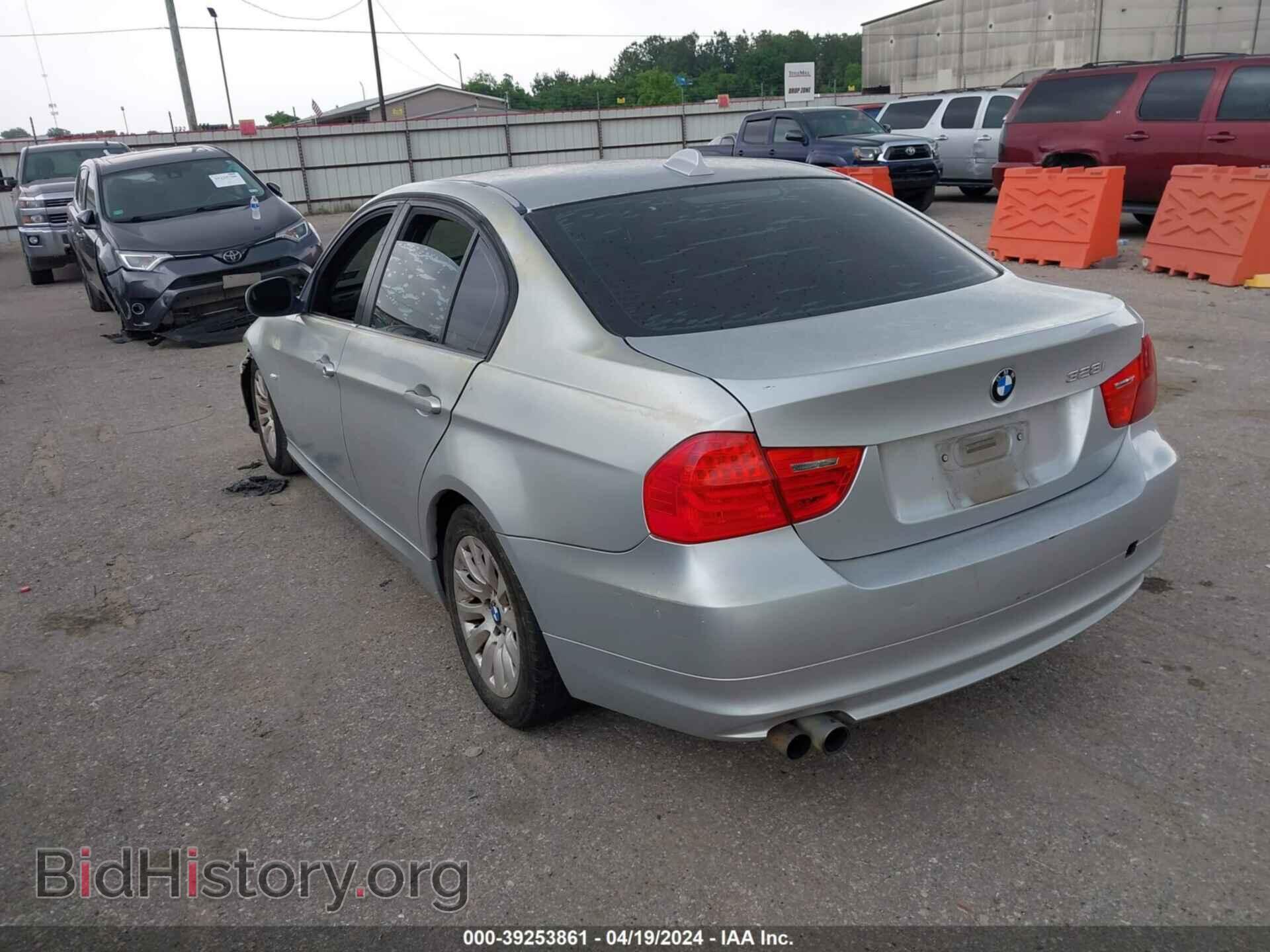 2009 BMW 328I - VIN: WBAPH53549A435426 - Фото 3