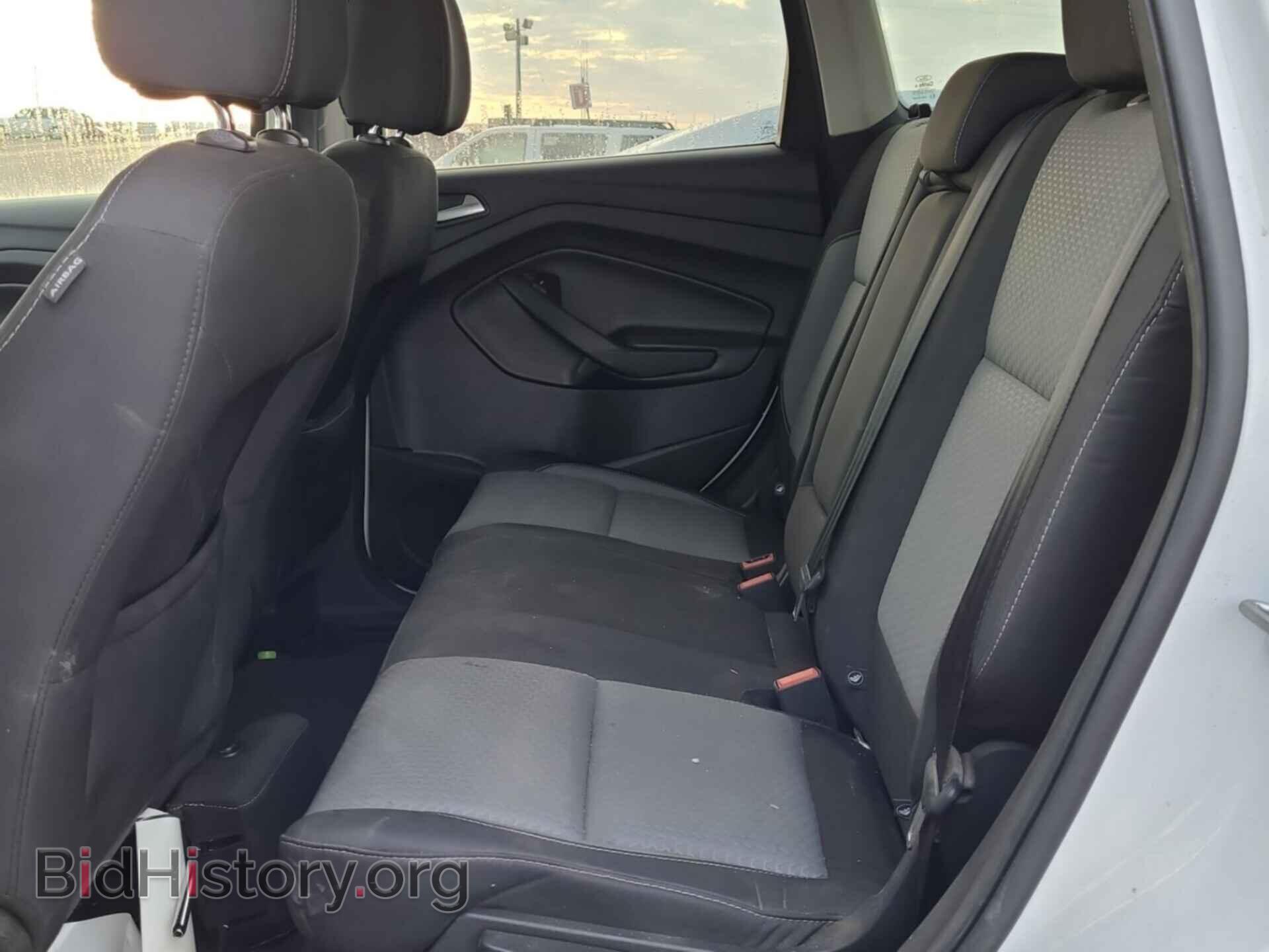 2017 FORD ESCAPE - VIN: 1FMCU9GD4HUB05784 - Фото 4