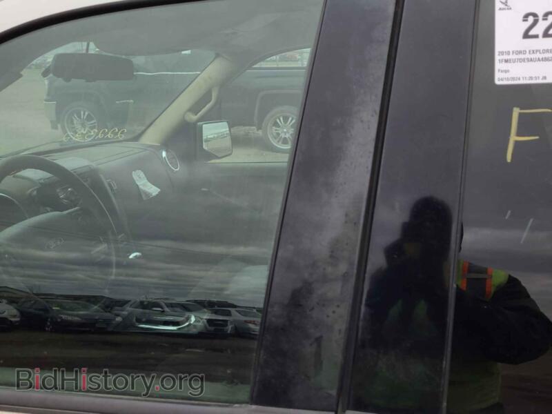 2010 Ford EXPLORER (VIN 1FMEU7DE9AUA48627) — photo 11 of 38