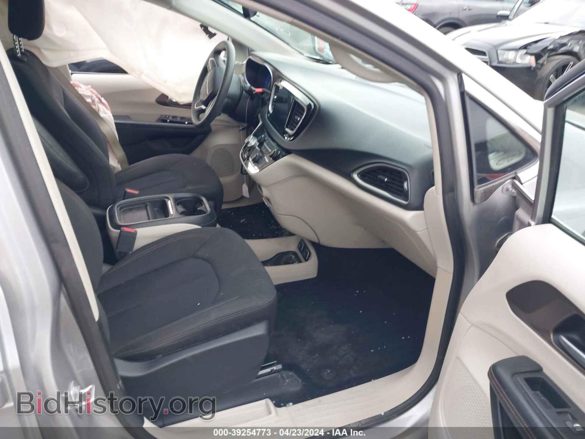 2017 CHRYSLER PACIFICA - VIN: 2C4RC1BG5HR768573 - Photo 5