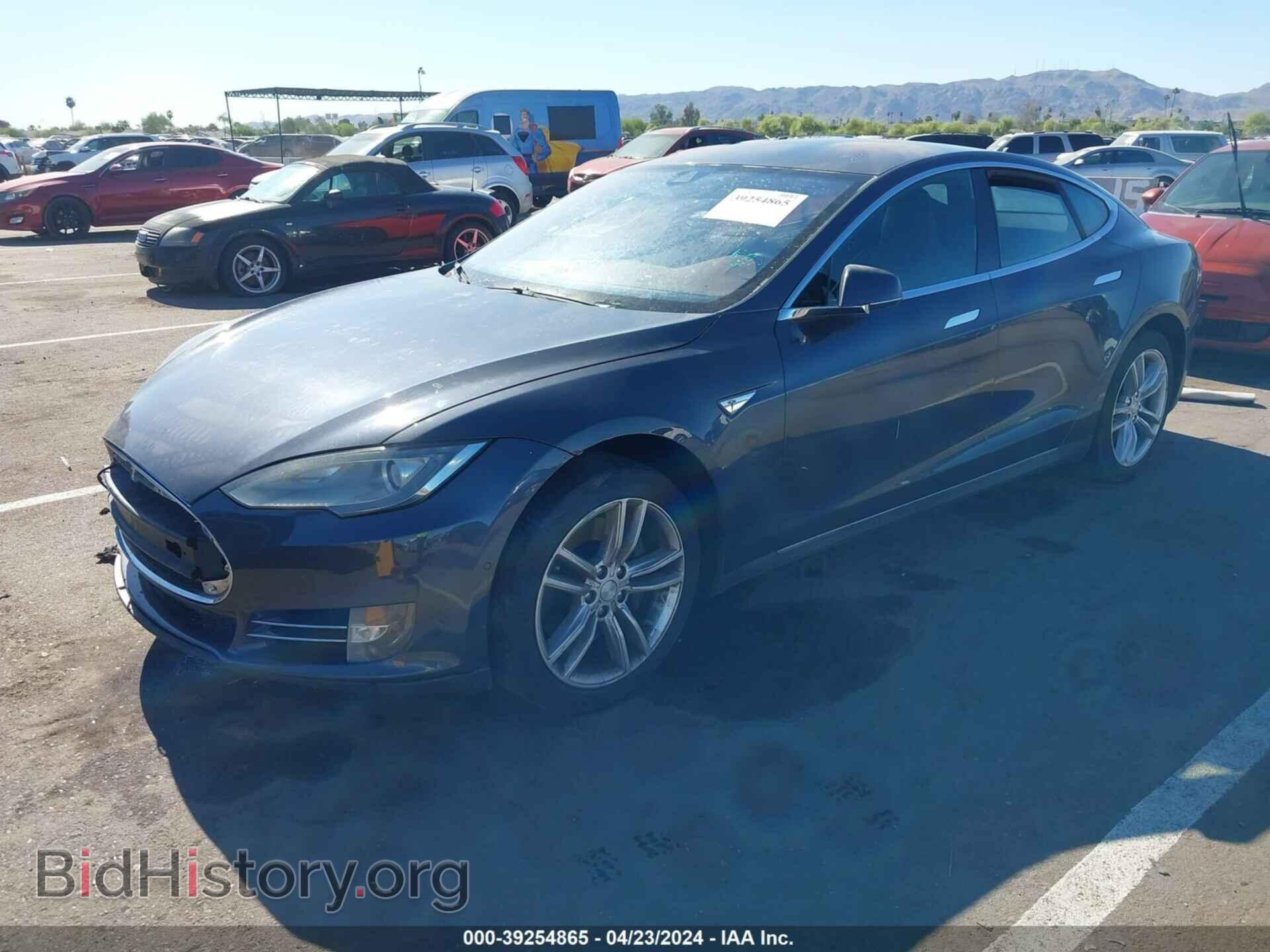 2015 TESLA MODEL S - VIN: 5YJSA1E16FF115368 - Фото 2