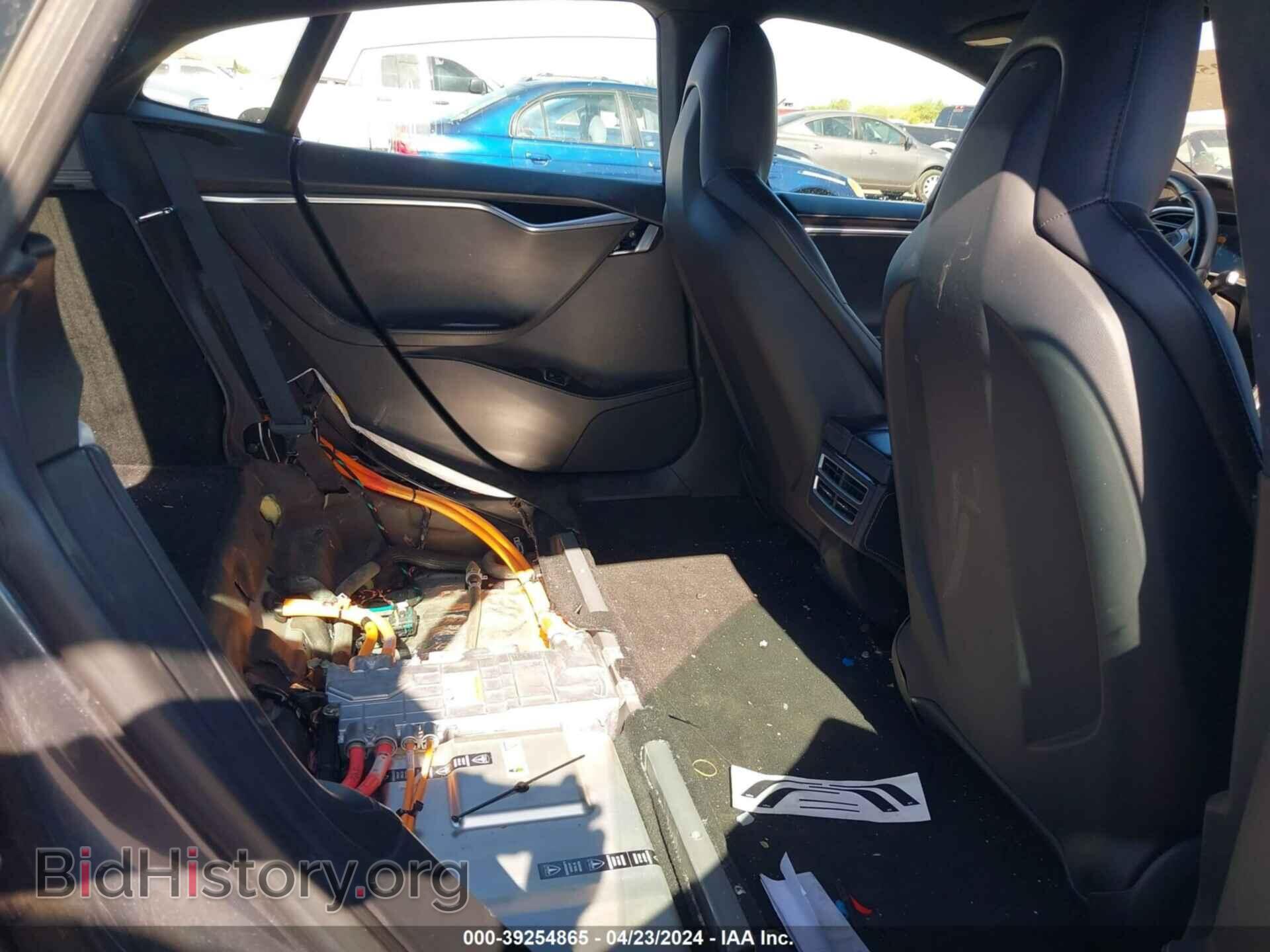 2015 TESLA MODEL S - VIN: 5YJSA1E16FF115368 - Фото 7
