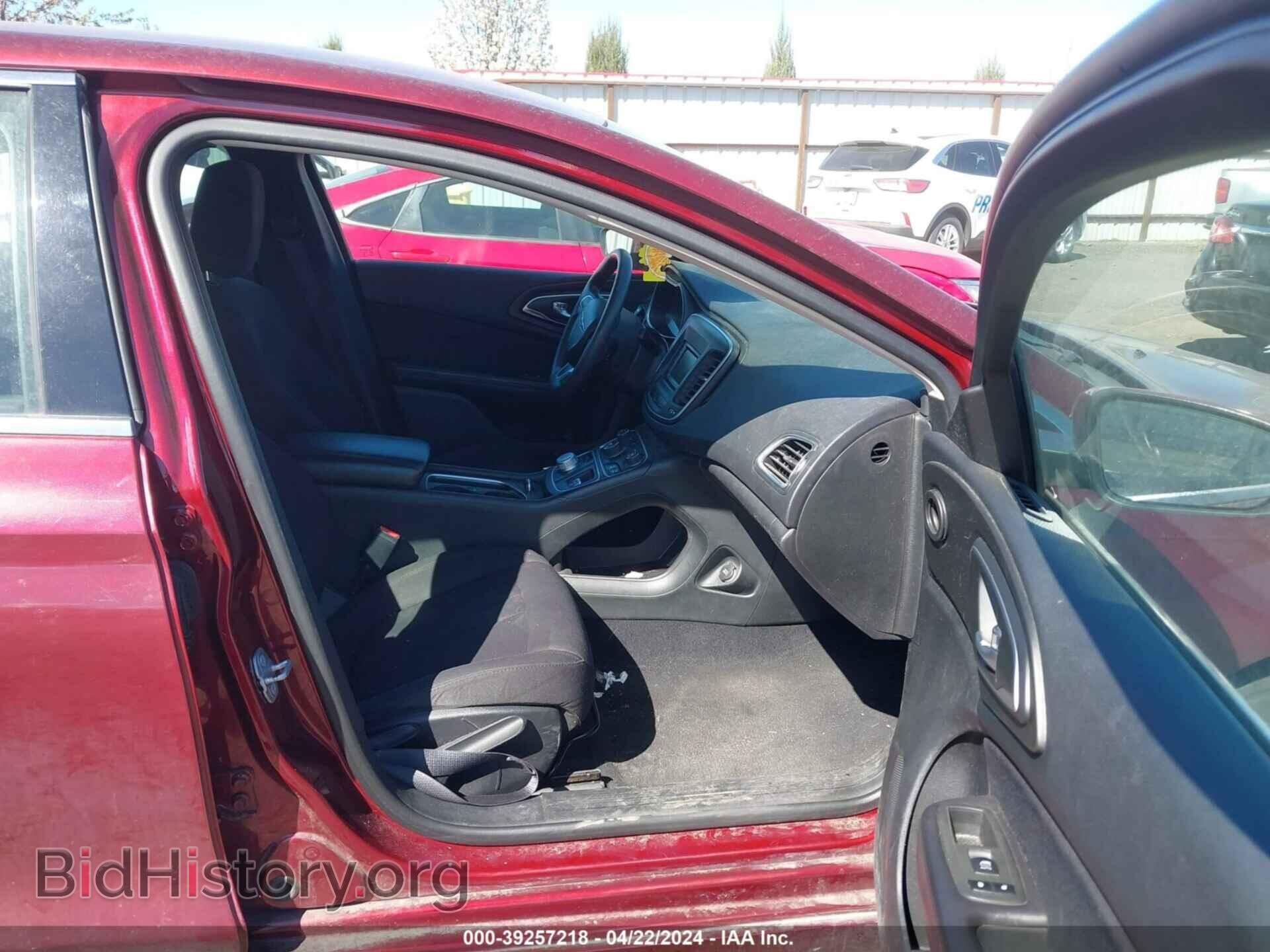 2015 CHRYSLER 200 - VIN: 1C3CCCAB9FN580760 - Фото 5