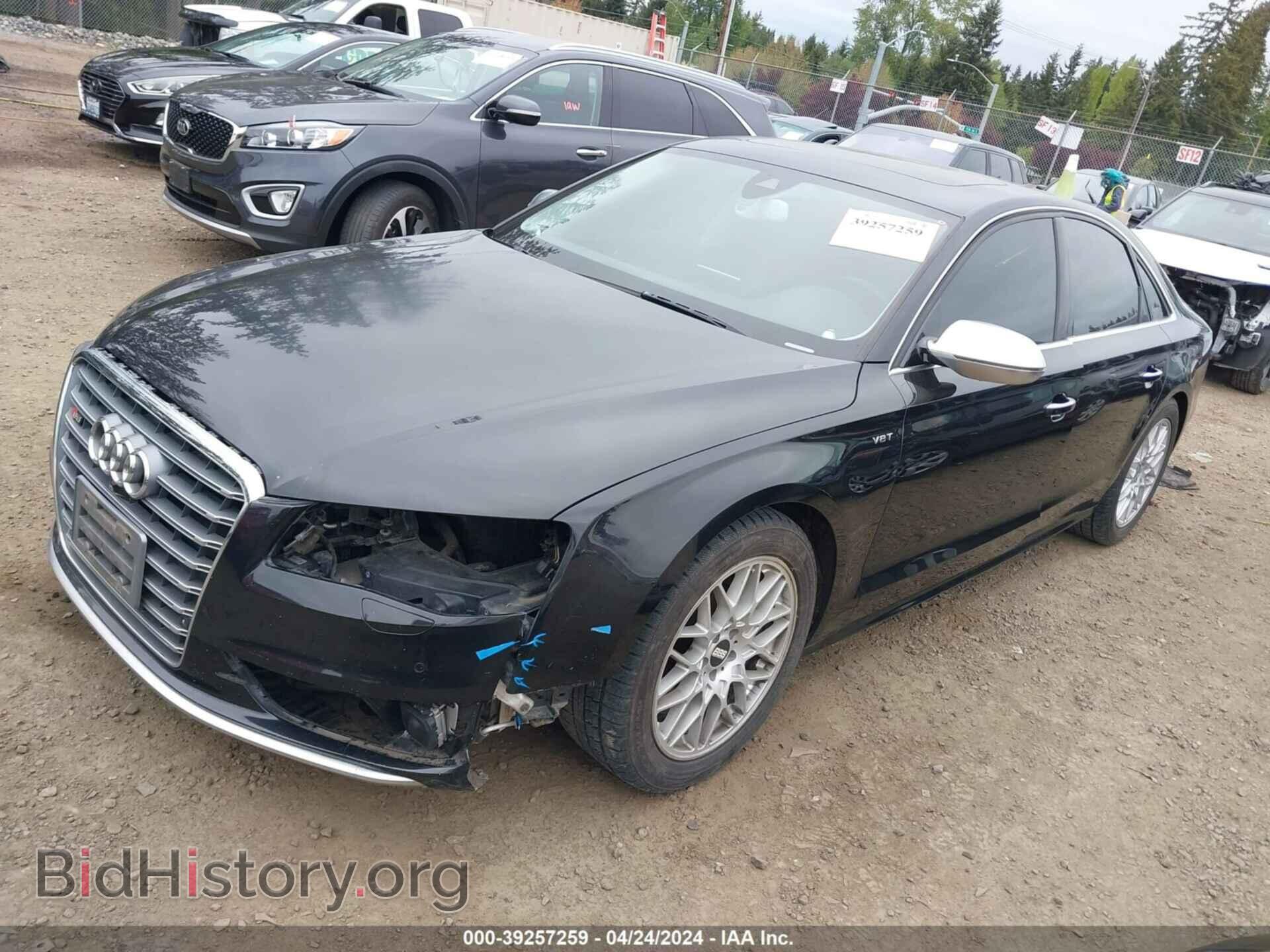 2013 AUDI S8 - VIN: WAUD2AFD0DN007774 - Photo 2