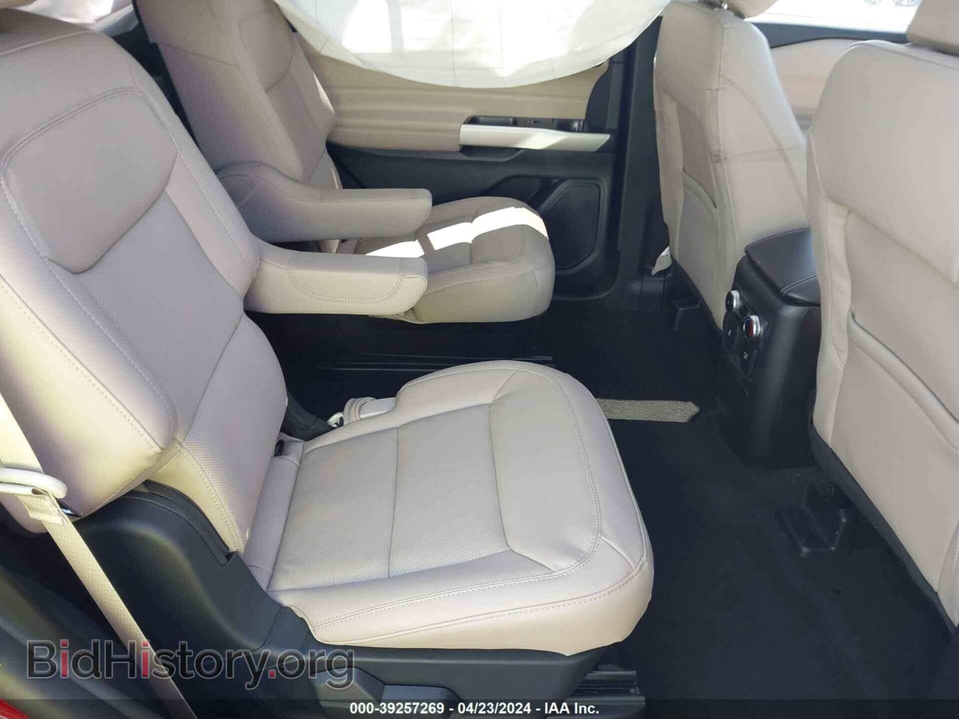 2023 FORD EXPLORER - VIN: 1FMSK7FH3PGB39951 - Photo 8