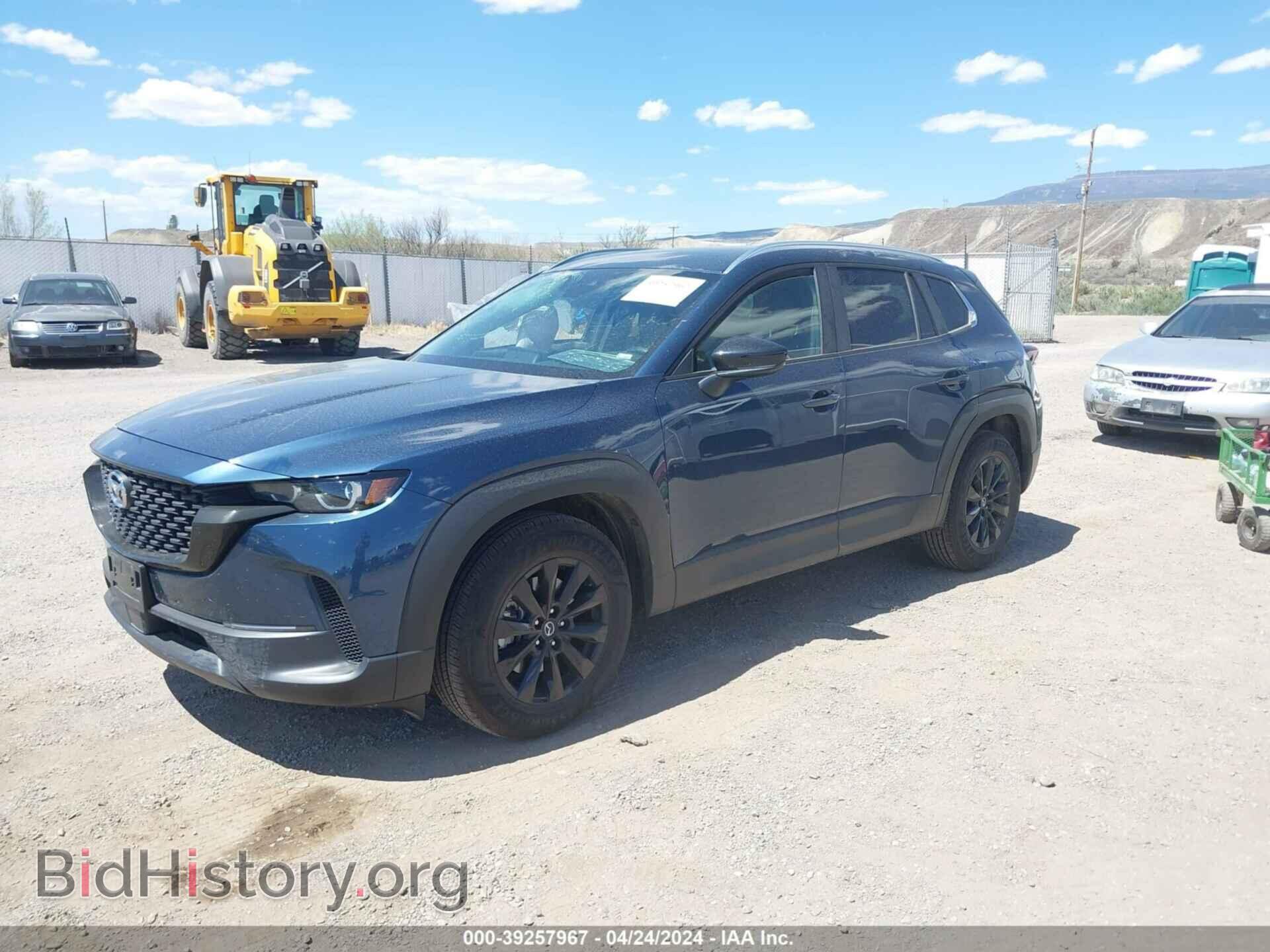 2024 MAZDA CX-50 - VIN: 7MMVABDM1RN180262 - Фото 2