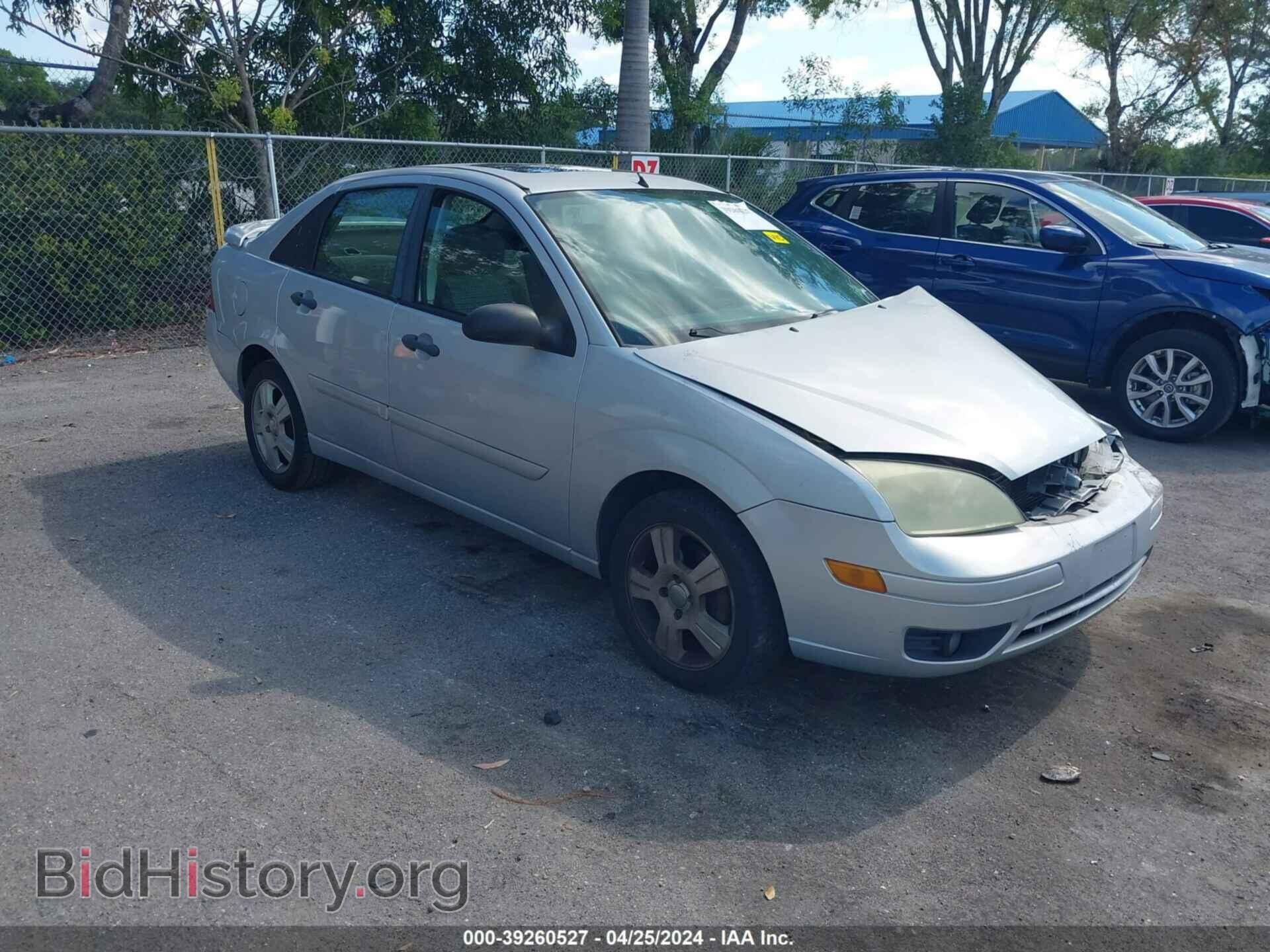 Photo 1FAFP34N77W170124 - FORD FOCUS 2007