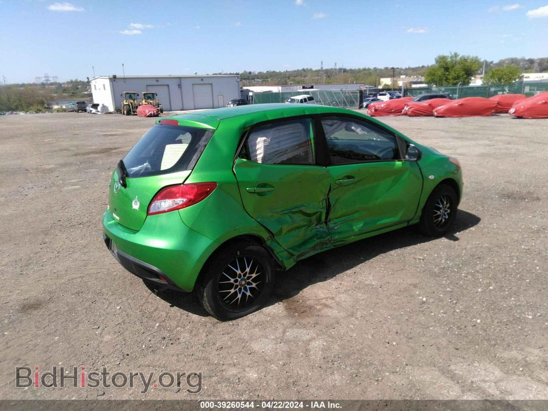 2013 MAZDA MAZDA2 - VIN: JM1DE1KZ8D0164073 - Фото 4