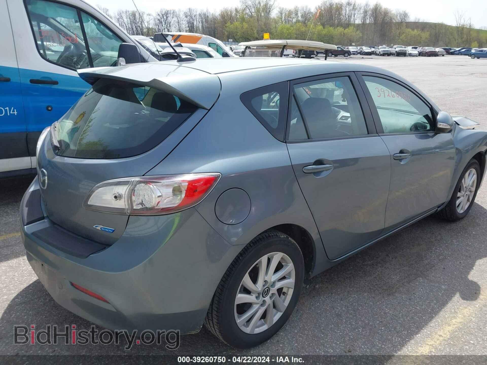 2013 MAZDA MAZDA3 - VIN: JM1BL1M70D1725322 - Фото 4