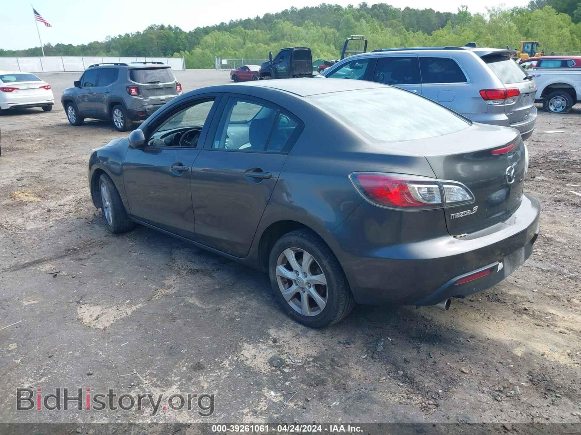 2010 MAZDA MAZDA3 - VIN: JM1BL1SG7A1107557 - Фото 3