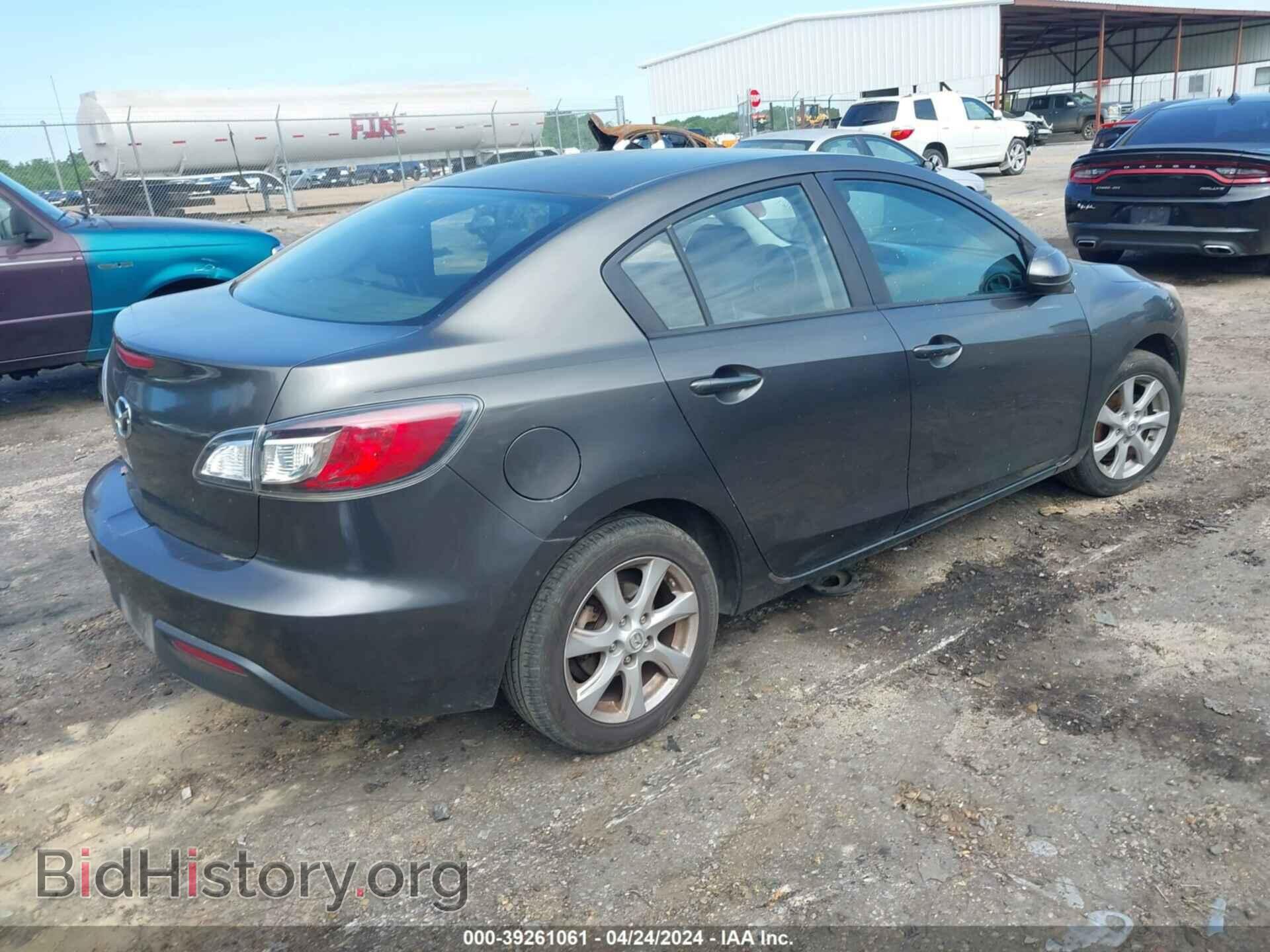 2010 MAZDA MAZDA3 - VIN: JM1BL1SG7A1107557 - Фото 4