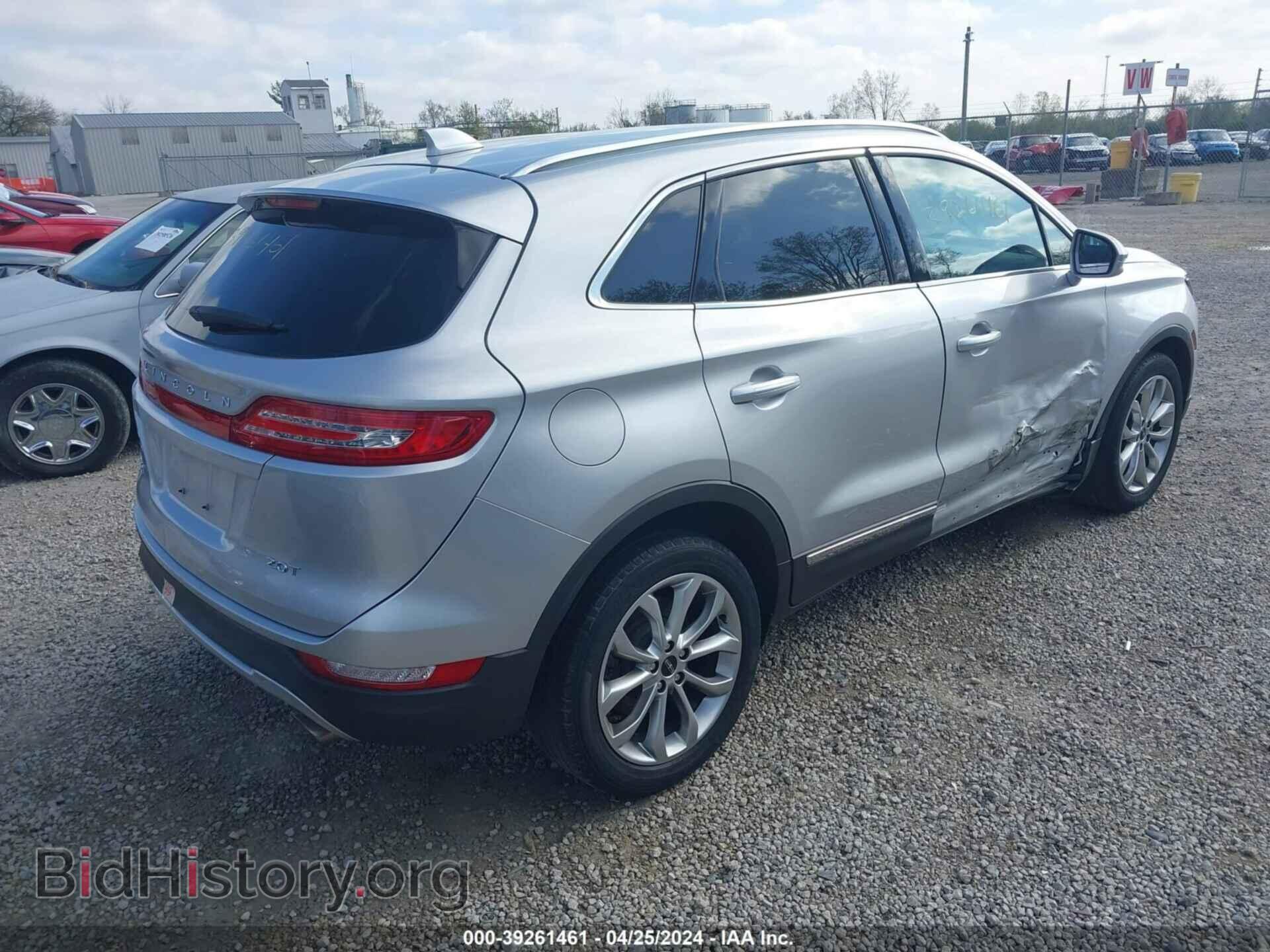 2017 LINCOLN MKC - VIN: 5LMCJ2C93HUL09488 - Photo 4