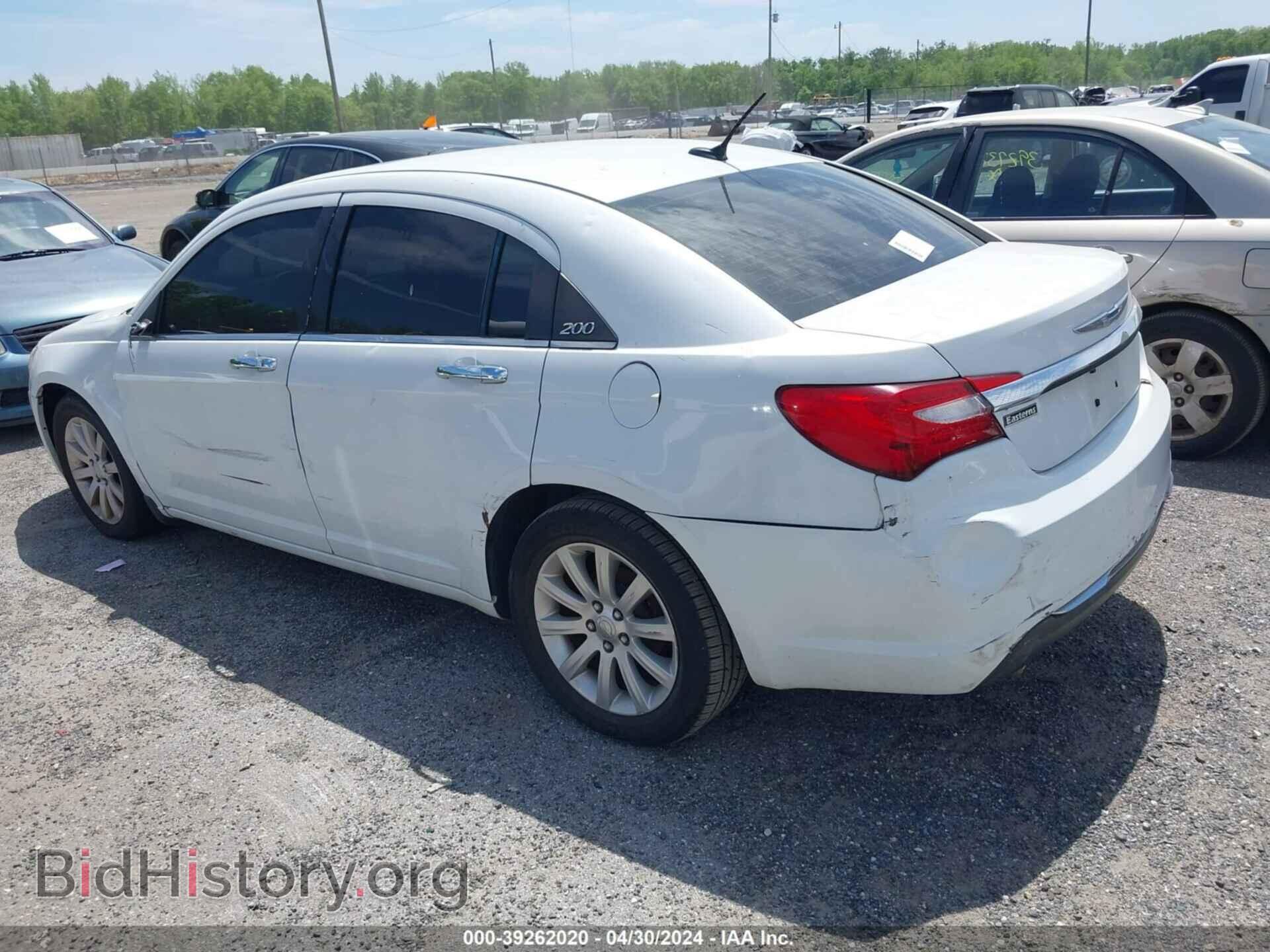 2013 CHRYSLER 200 - VIN: 1C3CCBCG1DN638943 - Фото 3