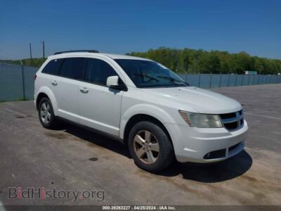 2010 Dodge JOURNEY SXT, белый — VIN 3D4PG5FV5AT152938, IAAI