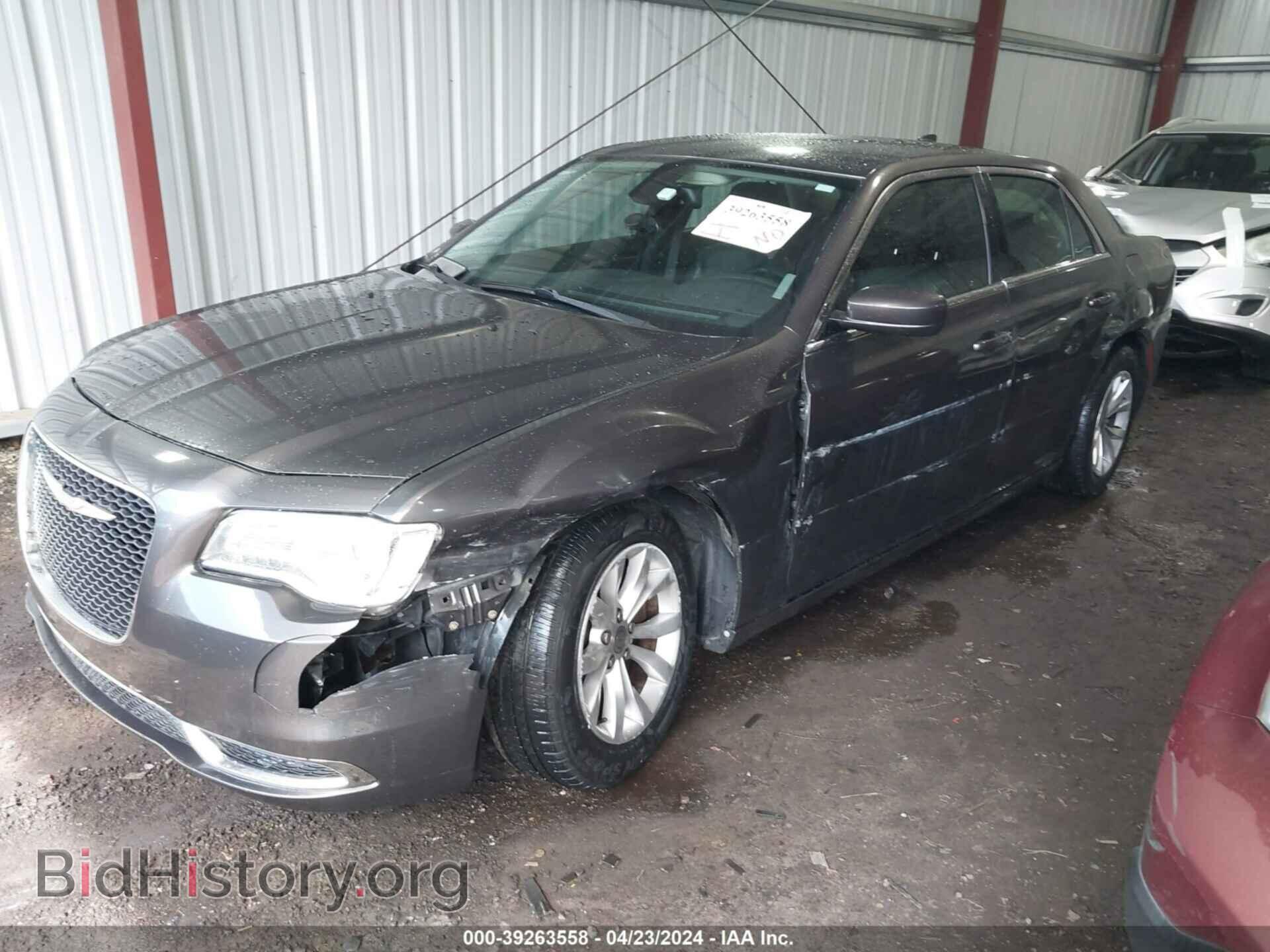 2015 CHRYSLER 300 - VIN: 2C3CCAAG4FH792135 - Фото 2