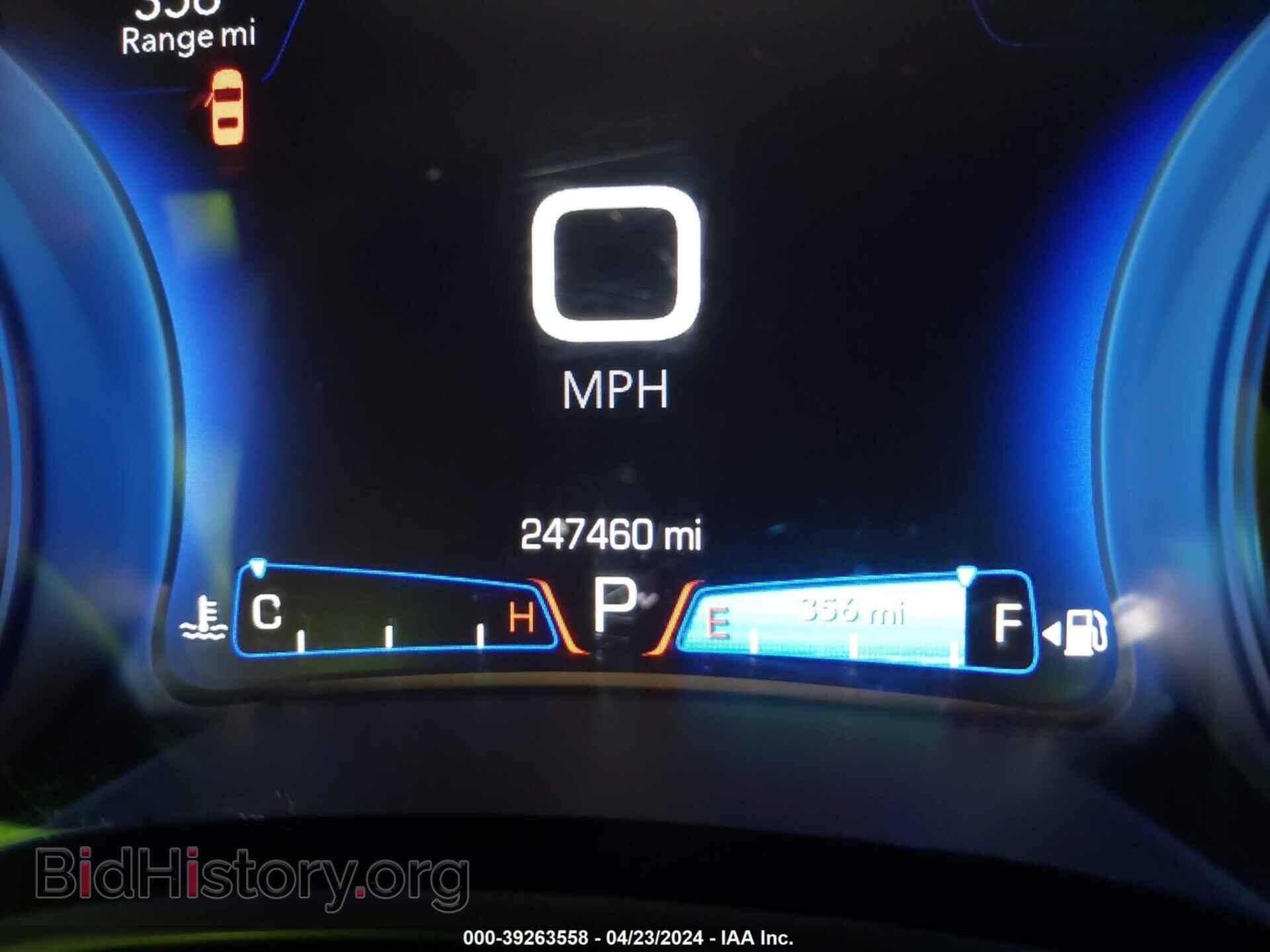2015 CHRYSLER 300 - VIN: 2C3CCAAG4FH792135 - Фото 7